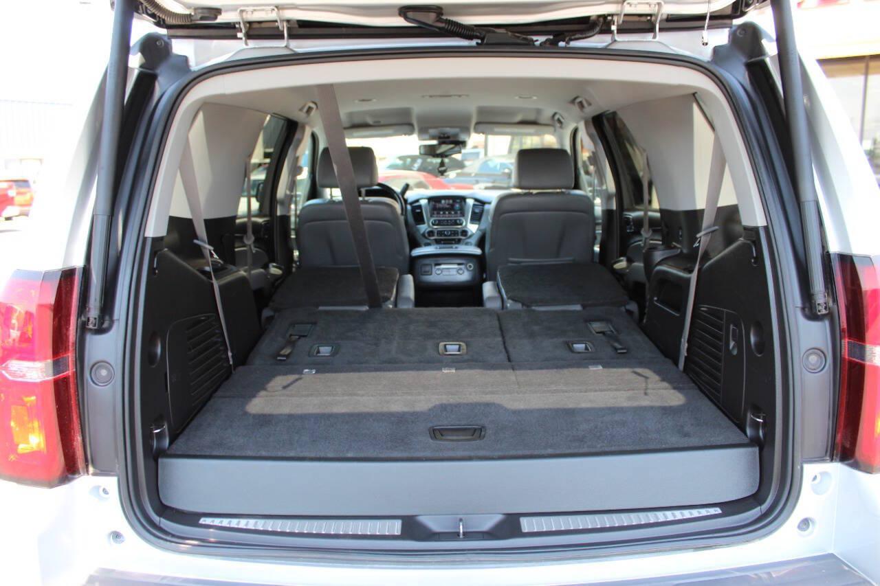 2015 Silver Chevrolet Tahoe LT 2WD (1GNSCBKC9FR) with an 5.3L V8 5.3L V8 engine, Automatic 6-Speed transmission, located at 4301 NW 39th , Oklahoma City, OK, 73112, (405) 949-5600, 35.512135, -97.598671 - Hablamos espanol. SPEND SMART --- BUY FROM SUPER SPORTS. ALL PRICES, DOWN PAYMENTS, PAYMENTS, AND FINANCE TERMS ARE NEGOTIABLE AT THE TIME OF APPROVAL. WE WILL WORK WITH YOU TO FIT YOUR BUDGET. WE WILL EVEN LOWER AND ADJUST THE NUMBERS TO HELP MAKE THE VEHICLE MORE AFFORDABLE FOR YOU.- Photo#15