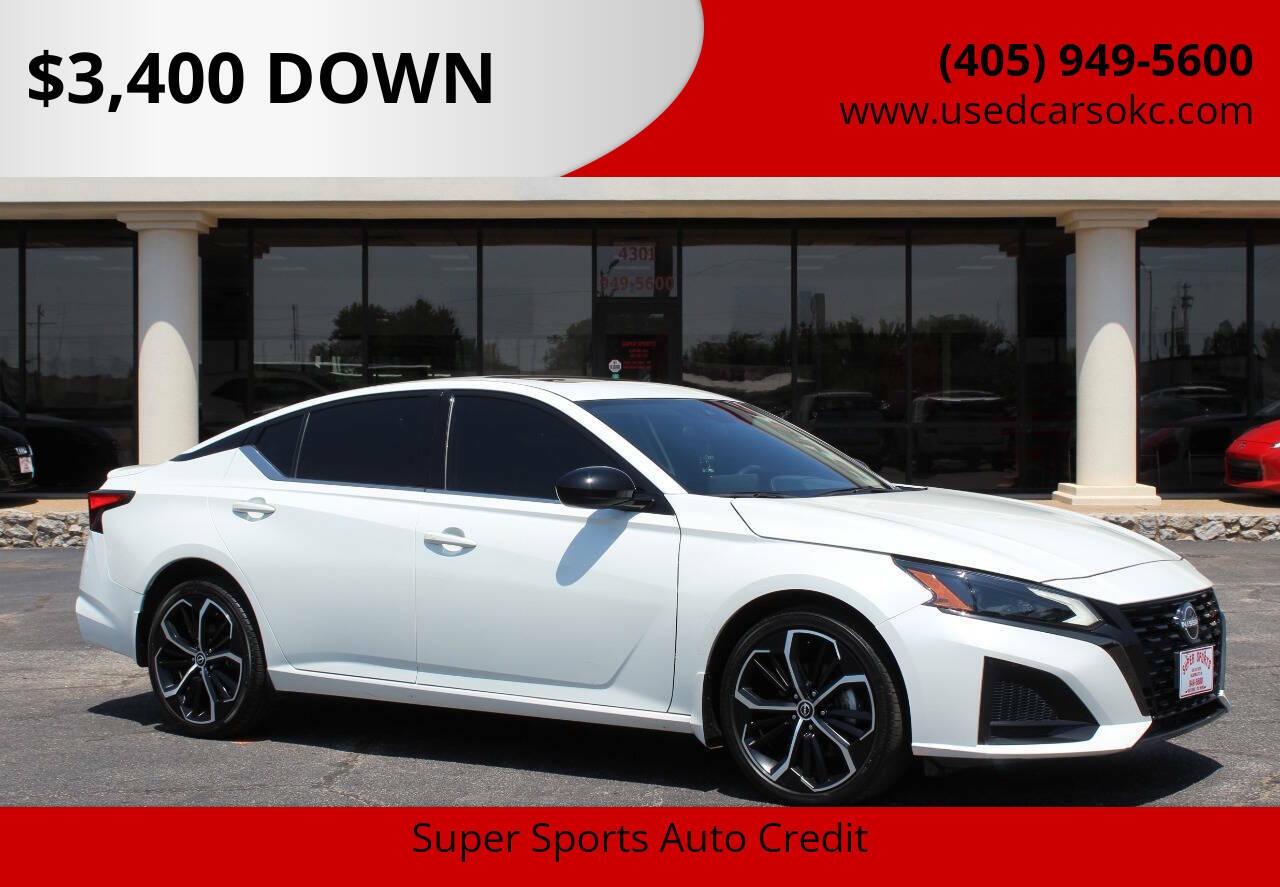 photo of 2023 Nissan Altima 2.5 SR AWD