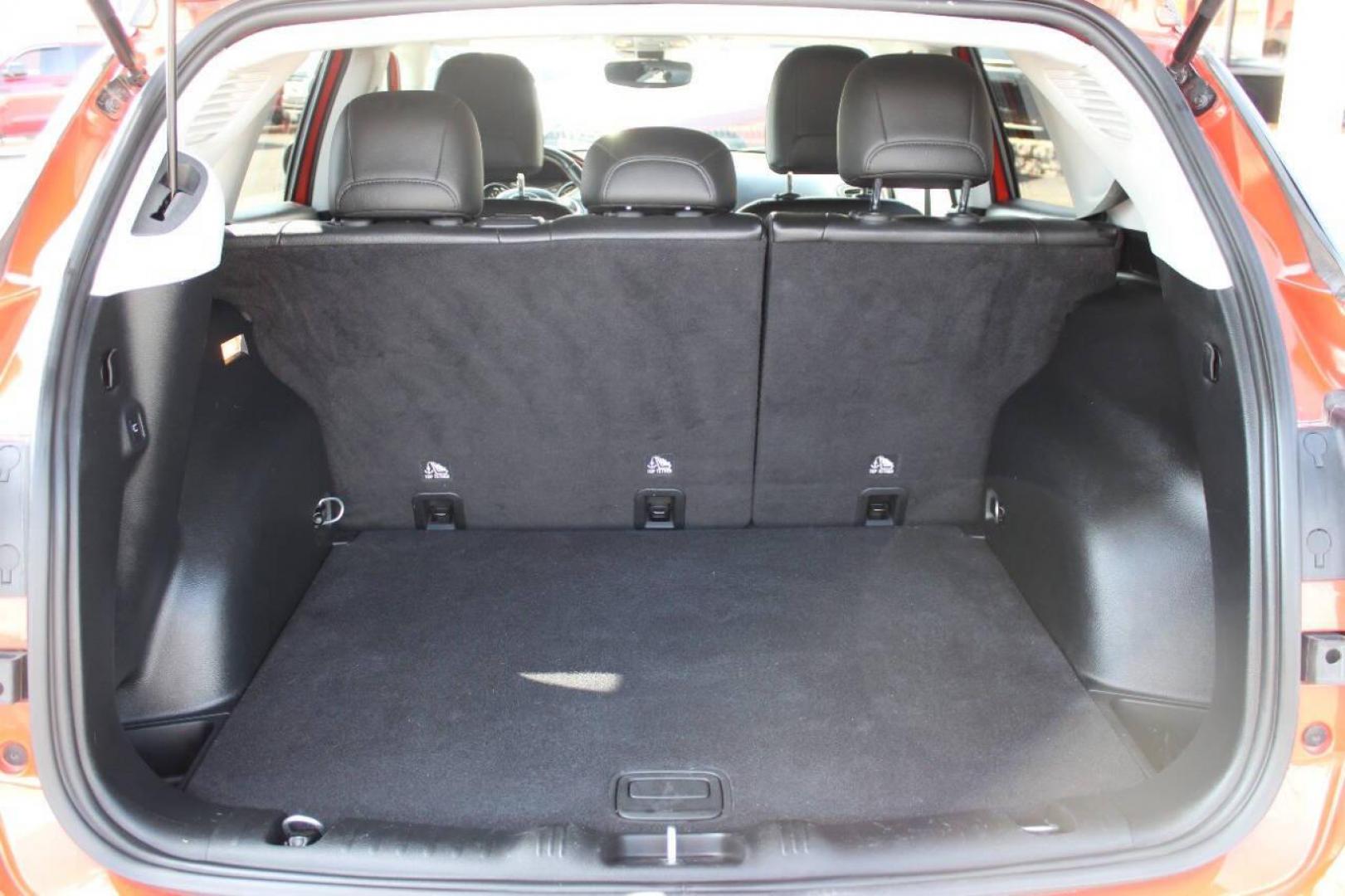 2021 Orange Jeep Compass Trailhawk 4WD (3C4NJDDB3MT) with an 2.4L L4 DOHC 16V engine, 9A transmission, located at 4301 NW 39th , Oklahoma City, OK, 73112, (405) 949-5600, 35.512135, -97.598671 - NO DRIVERS LICENCE -NO FULL COVERAGE INSURANCE - NO CREDIT CHECK. COME ON OVER TO SUPERSPORTS, TAKE A LOOK AND TEST DRIVE. PLEASE GIVE US A CALL AT (405) 949-5600. NO LICENCIA DE CONDUCIR - NO SEGURO DE COBERTURA TOTAL - NO VERIFICACION DE CREDITO. VISITENOS EN SUPERSPORTS, MIRE NUEST - Photo#12