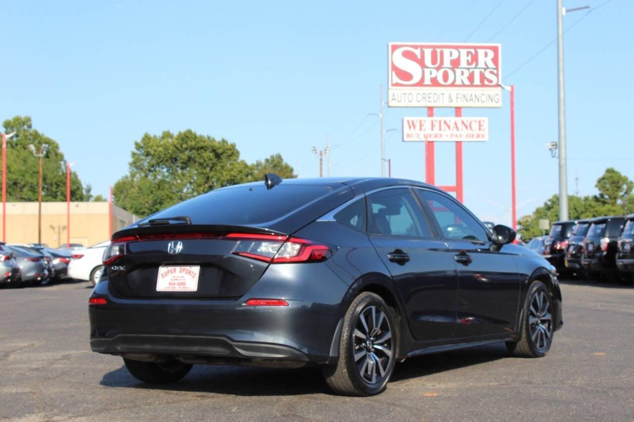 2024 Gray Honda Civic EX-L Hatchback (19XFL1H75RE) with an 1.5L I4 Turbocharger 1.5L I4 engine, CVT transmission, located at 4301 NW 39th , Oklahoma City, OK, 73112, (405) 949-5600, 35.512135, -97.598671 - NO DRIVERS LICENCE -NO FULL COVERAGE INSURANCE - NO CREDIT CHECK. COME ON OVER TO SUPERSPORTS, TAKE A LOOK AND TEST DRIVE. PLEASE GIVE US A CALL AT (405) 949-5600. NO LICENCIA DE CONDUCIR - NO SEGURO DE COBERTURA TOTAL - NO VERIFICACION DE CREDITO. VISITENOS EN SUPERSPORTS, MIRE NUESTRO - Photo#3