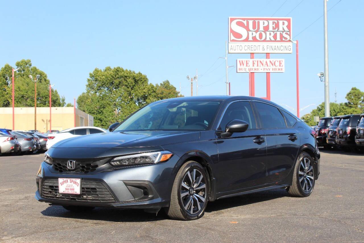 2024 Gray Honda Civic EX-L Hatchback (19XFL1H75RE) with an 1.5L I4 Turbocharger 1.5L I4 engine, CVT transmission, located at 4301 NW 39th , Oklahoma City, OK, 73112, (405) 949-5600, 35.512135, -97.598671 - NO DRIVERS LICENCE -NO FULL COVERAGE INSURANCE - NO CREDIT CHECK. COME ON OVER TO SUPERSPORTS, TAKE A LOOK AND TEST DRIVE. PLEASE GIVE US A CALL AT (405) 949-5600. NO LICENCIA DE CONDUCIR - NO SEGURO DE COBERTURA TOTAL - NO VERIFICACION DE CREDITO. VISITENOS EN SUPERSPORTS, MIRE NUESTRO - Photo#6