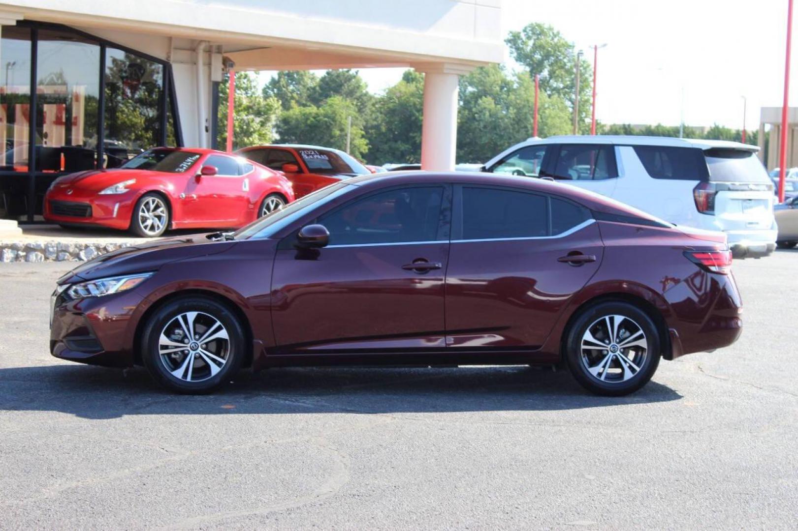 2023 Maroon Nissan Sentra SV (3N1AB8CV1PY) with an 1.8L L4 SFI DOHC 16V engine, CVT transmission, located at 4301 NW 39th , Oklahoma City, OK, 73112, (405) 949-5600, 35.512135, -97.598671 - NO DRIVERS LICENCE -NO FULL COVERAGE INSURANCE - NO CREDIT CHECK. COME ON OVER TO SUPERSPORTS, TAKE A LOOK AND TEST DRIVE. PLEASE GIVE US A CALL AT (405) 949-5600. NO LICENCIA DE CONDUCIR - NO SEGURO DE COBERTURA TOTAL - NO VERIFICACION DE CREDITO. VISITENOS EN SUPERSPORTS, MIRE NUESTRO - Photo#5