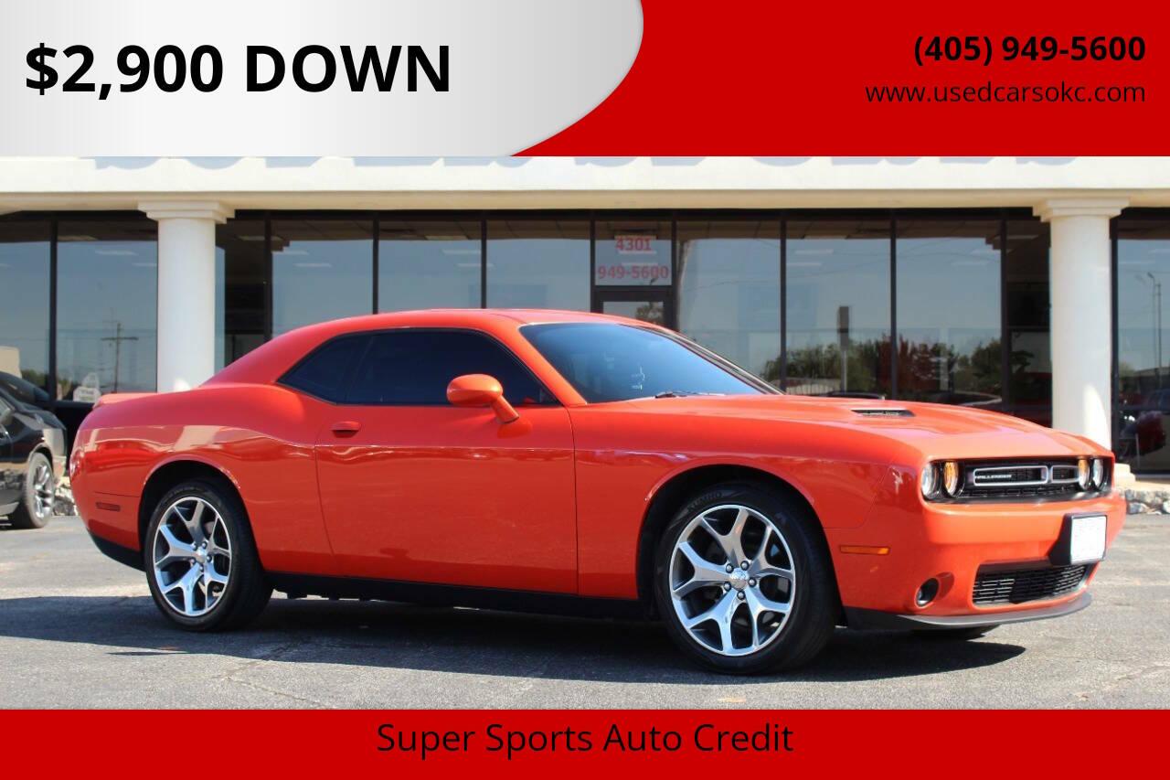photo of 2016 Dodge Challenger SXT