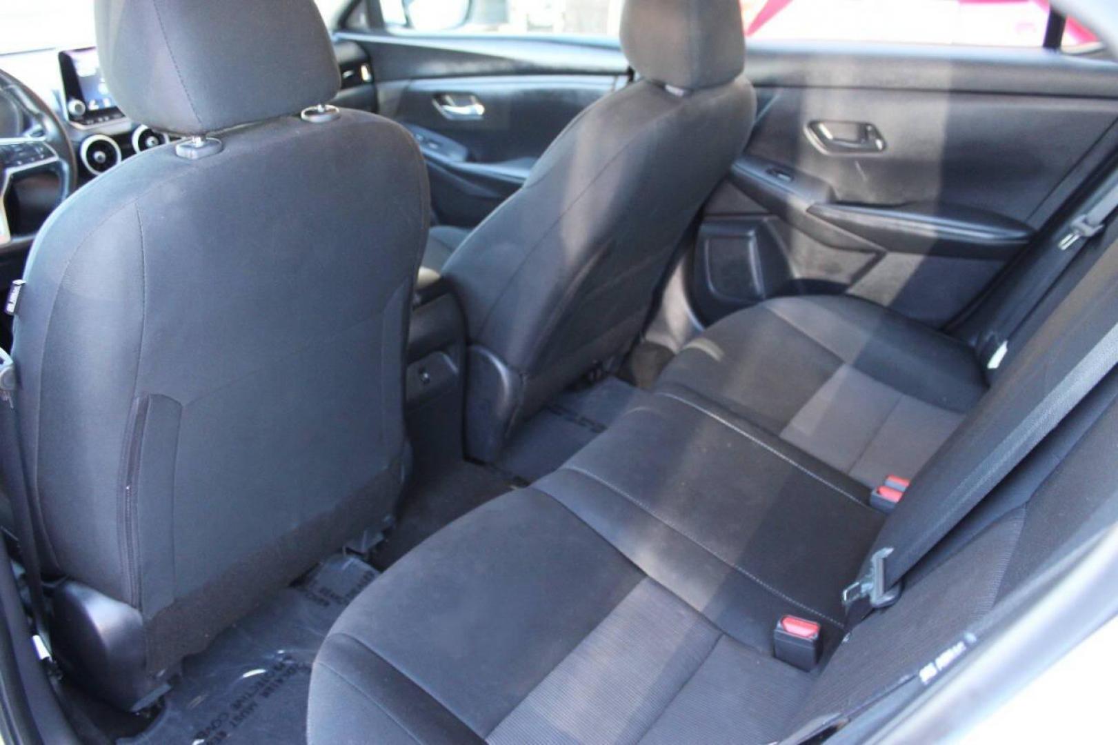2024 White Nissan Sentra SV (3N1AB8CV3RY) with an 1.8L L4 SFI DOHC 16V engine, CVT transmission, located at 4301 NW 39th , Oklahoma City, OK, 73112, (405) 949-5600, 35.512135, -97.598671 - NO DRIVERS LICENCE -NO FULL COVERAGE INSURANCE - NO CREDIT CHECK. COME ON OVER TO SUPERSPORTS, TAKE A LOOK AND TEST DRIVE. PLEASE GIVE US A CALL AT (405) 949-5600. NO LICENCIA DE CONDUCIR - NO SEGURO DE COBERTURA TOTAL - NO VERIFICACION DE CREDITO. VISITENOS EN SUPERSPORTS, MIRE NUESTRO - Photo#13