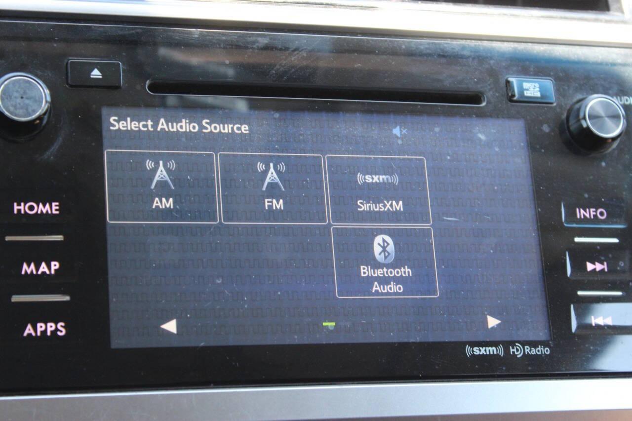 2017 Black Subaru Outback 2.5i Touring (4S4BSETC4H3) with an 2.5L H4 DOHC 16V engine, 6A transmission, located at 4301 NW 39th , Oklahoma City, OK, 73112, (405) 949-5600, 35.512135, -97.598671 - NO DRIVERS LICENCE -NO FULL COVERAGE INSURANCE - NO CREDIT CHECK. COME ON OVER TO SUPERSPORTS, TAKE A LOOK AND TEST DRIVE. PLEASE GIVE US A CALL AT (405) 949-5600. NO LICENCIA DE CONDUCIR - NO SEGURO DE COBERTURA TOTAL - NO VERIFICACION DE CREDITO. VISITENOS EN SUPERSPORTS, MIRE NUESTRO - Photo#20