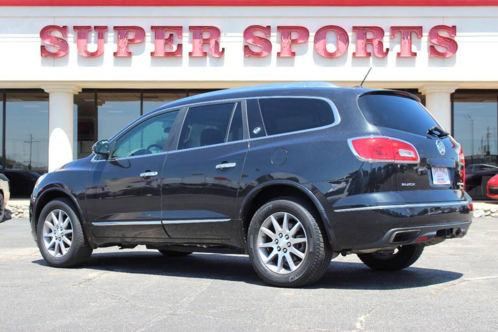 2015 Black Buick Enclave Leather FWD (5GAKRBKD0FJ) with an 3.6L V6 DOHC 24V engine, 6-Speed Automatic Overdrive transmission, located at 4301 NW 39th , Oklahoma City, OK, 73112, (405) 949-5600, 35.512135, -97.598671 - NO DRIVERS LICENCE -NO FULL COVERAGE INSURANCE - NO CREDIT CHECK. COME ON OVER TO SUPERSPORTS, TAKE A LOOK AND TEST DRIVE. PLEASE GIVE US A CALL AT (405) 949-5600. NO LICENCIA DE CONDUCIR - NO SEGURO DE COBERTURA TOTAL - NO VERIFICACION DE CREDITO. VISITENOS EN SUPERSPORTS, MIRE NUESTRO - Photo#3