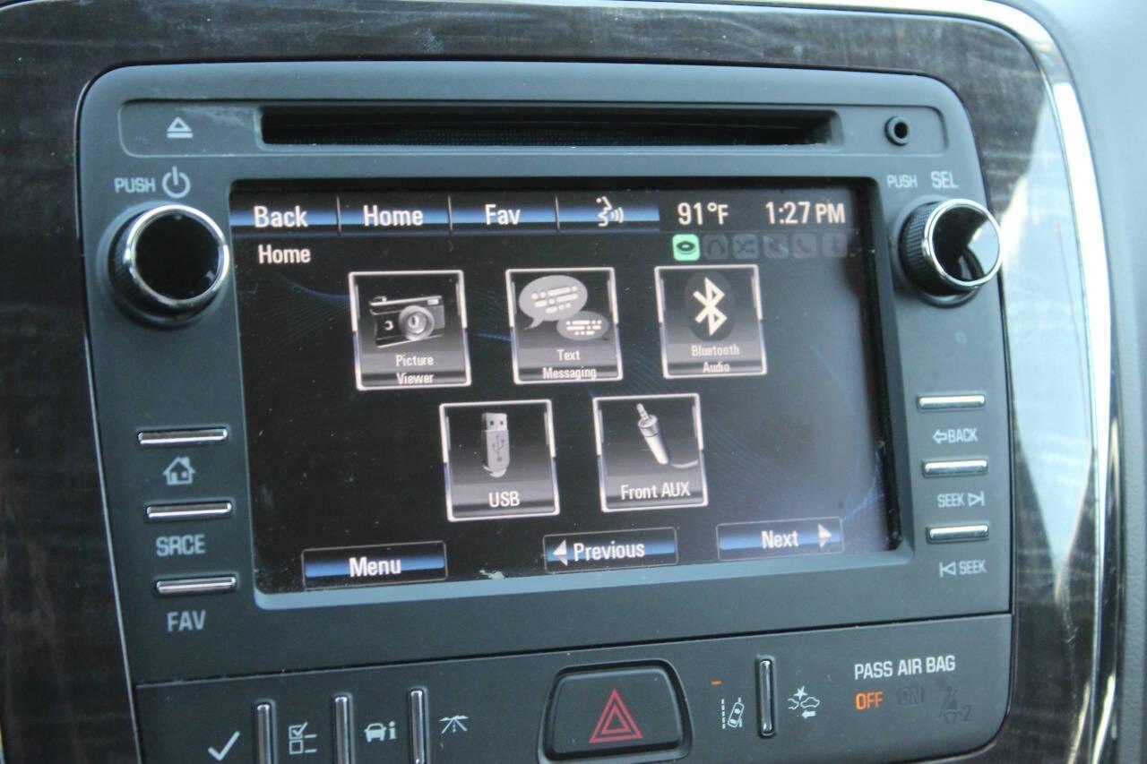 2015 Black Buick Enclave Leather FWD (5GAKRBKD0FJ) with an 3.6L V6 DOHC 24V engine, 6-Speed Automatic Overdrive transmission, located at 4301 NW 39th , Oklahoma City, OK, 73112, (405) 949-5600, 35.512135, -97.598671 - NO DRIVERS LICENCE -NO FULL COVERAGE INSURANCE - NO CREDIT CHECK. COME ON OVER TO SUPERSPORTS, TAKE A LOOK AND TEST DRIVE. PLEASE GIVE US A CALL AT (405) 949-5600. NO LICENCIA DE CONDUCIR - NO SEGURO DE COBERTURA TOTAL - NO VERIFICACION DE CREDITO. VISITENOS EN SUPERSPORTS, MIRE NUESTRO - Photo#21