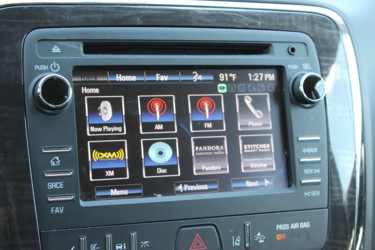 2015 Black Buick Enclave Leather FWD (5GAKRBKD0FJ) with an 3.6L V6 DOHC 24V engine, 6-Speed Automatic Overdrive transmission, located at 4301 NW 39th , Oklahoma City, OK, 73112, (405) 949-5600, 35.512135, -97.598671 - NO DRIVERS LICENCE -NO FULL COVERAGE INSURANCE - NO CREDIT CHECK. COME ON OVER TO SUPERSPORTS, TAKE A LOOK AND TEST DRIVE. PLEASE GIVE US A CALL AT (405) 949-5600. NO LICENCIA DE CONDUCIR - NO SEGURO DE COBERTURA TOTAL - NO VERIFICACION DE CREDITO. VISITENOS EN SUPERSPORTS, MIRE NUESTRO - Photo#22