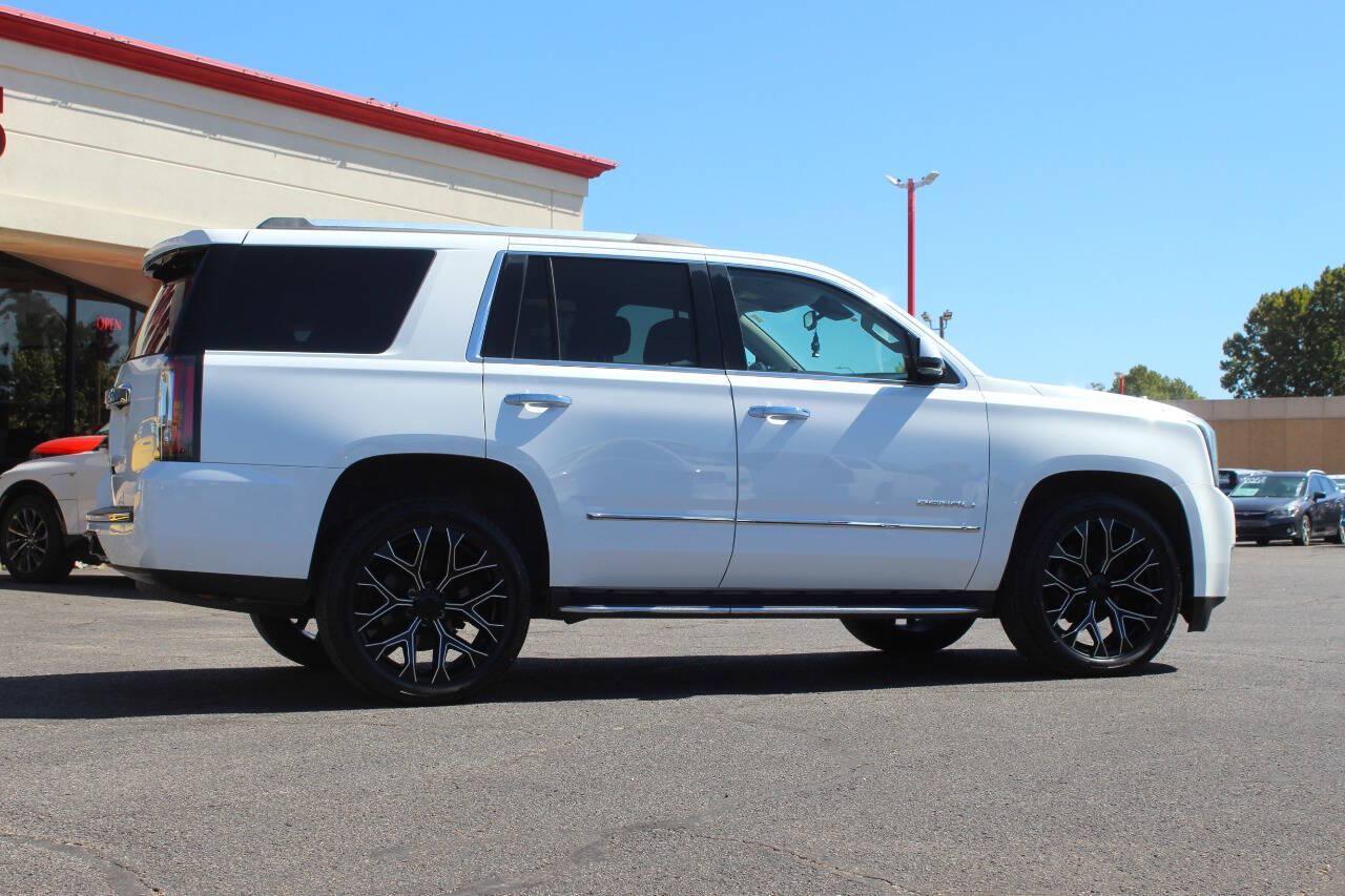 2016 White GMC Yukon 2WD (1GKS1CKJ1GR) with an 6.2L V8 6.2L V8 engine, Automatic 8-Speed transmission, located at 4301 NW 39th , Oklahoma City, OK, 73112, (405) 949-5600, 35.512135, -97.598671 - Hablamos espanol. SPEND SMART --- BUY FROM SUPER SPORTS. ALL PRICES, DOWN PAYMENTS, PAYMENTS, AND FINANCE TERMS ARE NEGOTIABLE AT THE TIME OF APPROVAL. WE WILL WORK WITH YOU TO FIT YOUR BUDGET. WE WILL EVEN LOWER AND ADJUST THE NUMBERS TO HELP MAKE THE VEHICLE MORE AFFORDABLE FOR YOU.- Photo#3