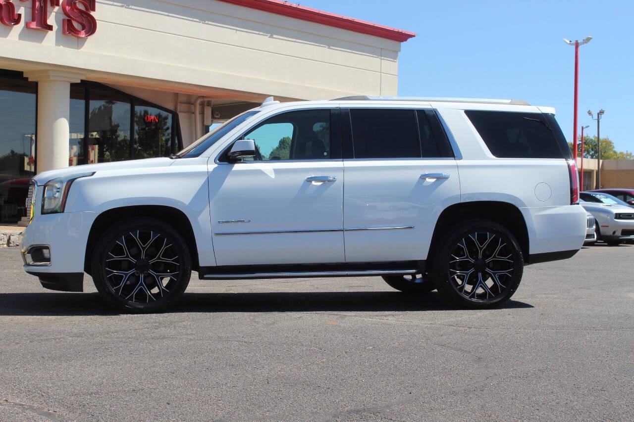2016 White GMC Yukon 2WD (1GKS1CKJ1GR) with an 6.2L V8 6.2L V8 engine, Automatic 8-Speed transmission, located at 4301 NW 39th , Oklahoma City, OK, 73112, (405) 949-5600, 35.512135, -97.598671 - Hablamos espanol. SPEND SMART --- BUY FROM SUPER SPORTS. ALL PRICES, DOWN PAYMENTS, PAYMENTS, AND FINANCE TERMS ARE NEGOTIABLE AT THE TIME OF APPROVAL. WE WILL WORK WITH YOU TO FIT YOUR BUDGET. WE WILL EVEN LOWER AND ADJUST THE NUMBERS TO HELP MAKE THE VEHICLE MORE AFFORDABLE FOR YOU.- Photo#6