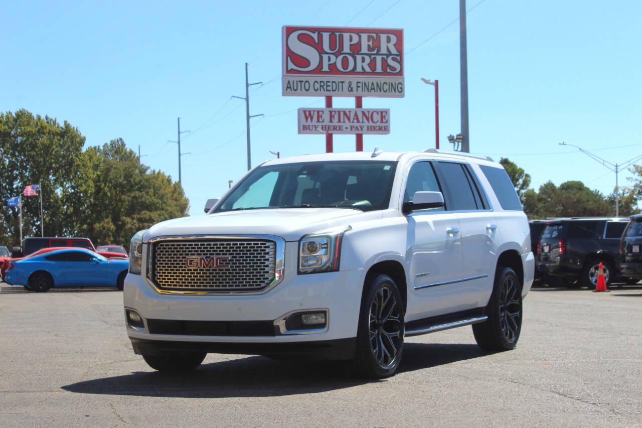 2016 White GMC Yukon 2WD (1GKS1CKJ1GR) with an 6.2L V8 6.2L V8 engine, Automatic 8-Speed transmission, located at 4301 NW 39th , Oklahoma City, OK, 73112, (405) 949-5600, 35.512135, -97.598671 - Hablamos espanol. SPEND SMART --- BUY FROM SUPER SPORTS. ALL PRICES, DOWN PAYMENTS, PAYMENTS, AND FINANCE TERMS ARE NEGOTIABLE AT THE TIME OF APPROVAL. WE WILL WORK WITH YOU TO FIT YOUR BUDGET. WE WILL EVEN LOWER AND ADJUST THE NUMBERS TO HELP MAKE THE VEHICLE MORE AFFORDABLE FOR YOU.- Photo#7