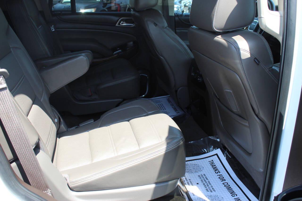 2016 White GMC Yukon 2WD (1GKS1CKJ1GR) with an 6.2L V8 6.2L V8 engine, Automatic 8-Speed transmission, located at 4301 NW 39th , Oklahoma City, OK, 73112, (405) 949-5600, 35.512135, -97.598671 - Hablamos espanol. SPEND SMART --- BUY FROM SUPER SPORTS. ALL PRICES, DOWN PAYMENTS, PAYMENTS, AND FINANCE TERMS ARE NEGOTIABLE AT THE TIME OF APPROVAL. WE WILL WORK WITH YOU TO FIT YOUR BUDGET. WE WILL EVEN LOWER AND ADJUST THE NUMBERS TO HELP MAKE THE VEHICLE MORE AFFORDABLE FOR YOU.- Photo#11