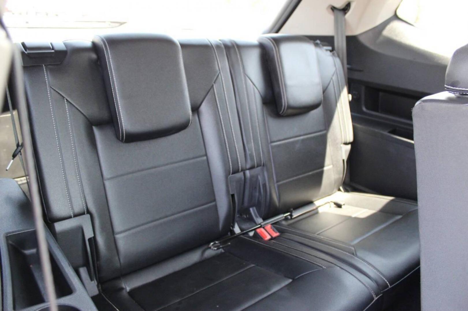 2021 Black Volkswagen Atlas V6 SE w/Technology 4MOTION (1V2KR2CA9MC) with an 3.6L V6 DOHC 24V engine, 8A transmission, located at 4301 NW 39th , Oklahoma City, OK, 73112, (405) 949-5600, 35.512135, -97.598671 - NO DRIVERS LICENCE -NO FULL COVERAGE INSURANCE - NO CREDIT CHECK. COME ON OVER TO SUPERSPORTS, TAKE A LOOK AND TEST DRIVE. PLEASE GIVE US A CALL AT (405) 949-5600. NO LICENCIA DE CONDUCIR - NO SEGURO DE COBERTURA TOTAL - NO VERIFICACION DE CREDITO. VISITENOS EN SUPERSPORTS, MIRE NUESTRO - Photo#12