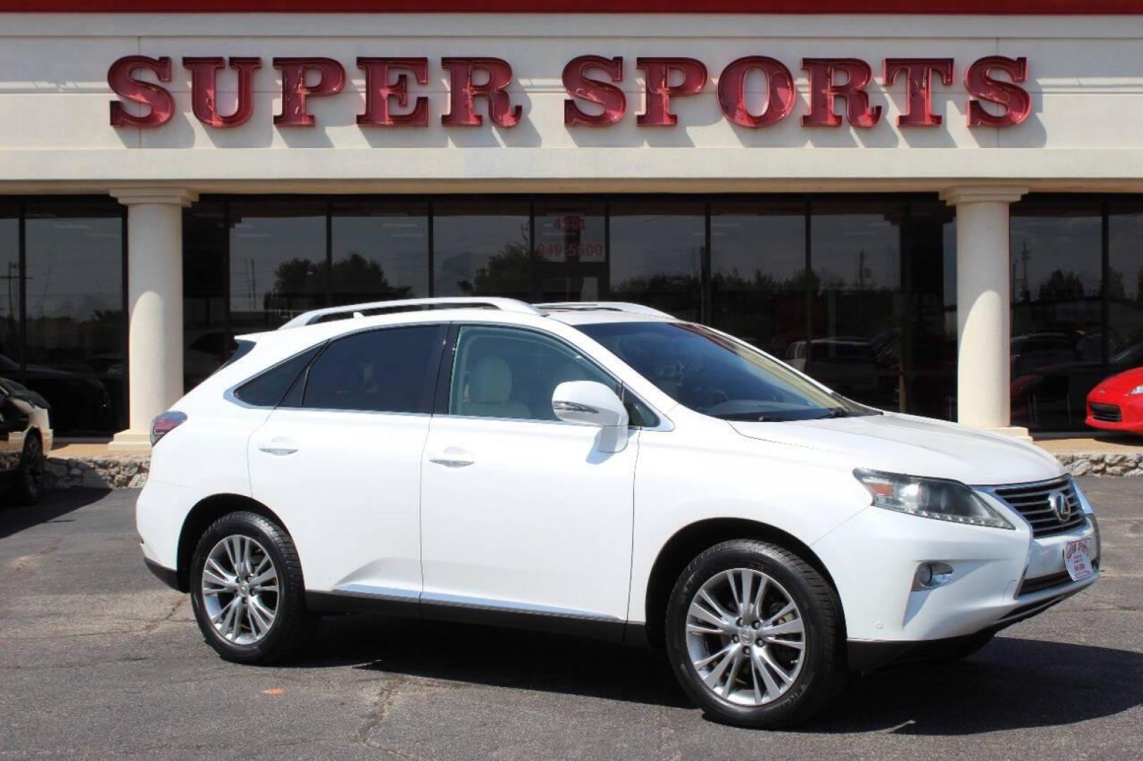 2013 White Lexus RX 350 FWD (2T2ZK1BA2DC) with an 3.5L V6 DOHC 24V engine, 5-Speed Automatic transmission, located at 4301 NW 39th , Oklahoma City, OK, 73112, (405) 949-5600, 35.512135, -97.598671 - NO DRIVERS LICENCE -NO FULL COVERAGE INSURANCE - NO CREDIT CHECK. COME ON OVER TO SUPERSPORTS, TAKE A LOOK AND TEST DRIVE. PLEASE GIVE US A CALL AT (405) 949-5600. NO LICENCIA DE CONDUCIR - NO SEGURO DE COBERTURA TOTAL - NO VERIFICACION DE CREDITO. VISITENOS EN SUPERSPORTS, MIRE NUESTRO - Photo#0