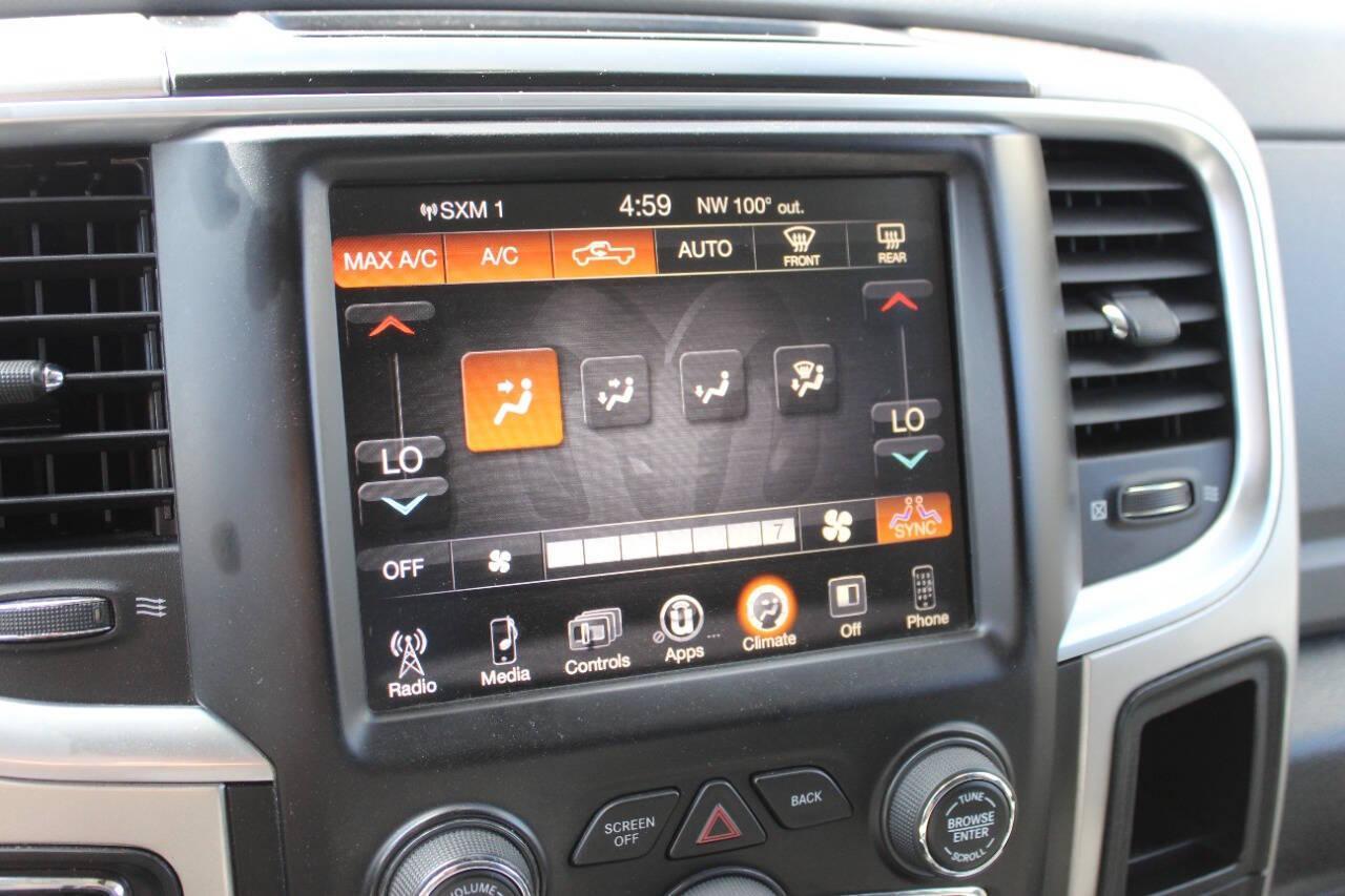 2017 Brown RAM 1500 SLT Crew Cab SWB 4WD (1C6RR7LT7HS) with an 5.7L V8 OHV 16V engine, 8A transmission, located at 4301 NW 39th , Oklahoma City, OK, 73112, (405) 949-5600, 35.512135, -97.598671 - NO DRIVERS LICENCE -NO FULL COVERAGE INSURANCE - NO CREDIT CHECK. COME ON OVER TO SUPERSPORTS, TAKE A LOOK AND TEST DRIVE. PLEASE GIVE US A CALL AT (405) 949-5600. NO LICENCIA DE CONDUCIR - NO SEGURO DE COBERTURA TOTAL - NO VERIFICACION DE CREDITO. VISITENOS EN SUPERSPORTS, MIRE NUESTRO - Photo#18