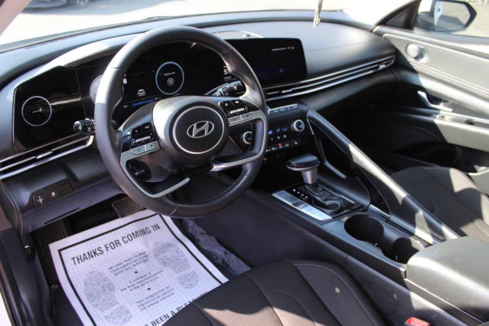 2024 White Hyundai Elantra SEL (KMHLS4DG8RU) with an 2.0L L4 DOHC 16V engine, 6A transmission, located at 4301 NW 39th , Oklahoma City, OK, 73112, (405) 949-5600, 35.512135, -97.598671 - Photo#15