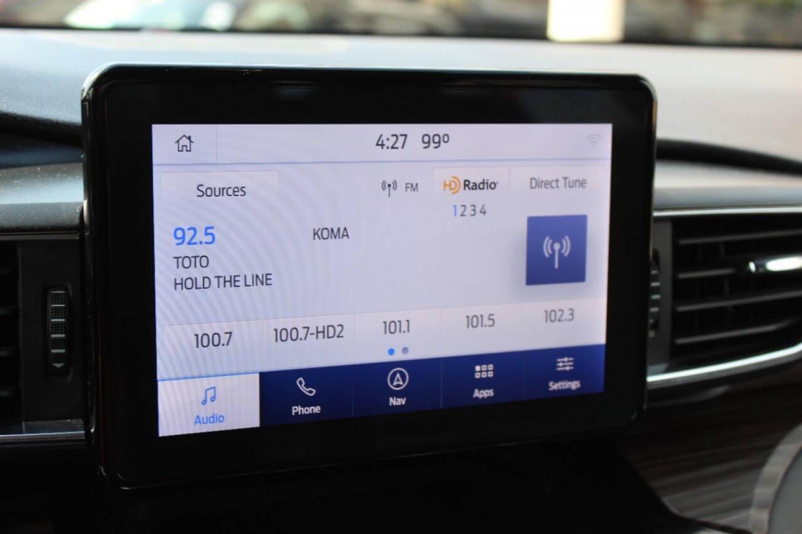 2021 Red Ford Explorer Limited (1FMSK7FH2MG) with an 2.3L L4 DOHC 16V engine, 10A transmission, located at 4301 NW 39th , Oklahoma City, OK, 73112, (405) 949-5600, 35.512135, -97.598671 - NO DRIVERS LICENCE -NO FULL COVERAGE INSURANCE - NO CREDIT CHECK. COME ON OVER TO SUPERSPORTS, TAKE A LOOK AND TEST DRIVE. PLEASE GIVE US A CALL AT (405) 949-5600. NO LICENCIA DE CONDUCIR - NO SEGURO DE COBERTURA TOTAL - NO VERIFICACION DE CREDITO. VISITENOS EN SUPERSPORTS, MIRE NUESTRO - Photo#20
