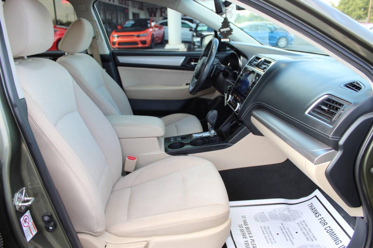 2019 Green Subaru Outback 2.5i Premium (4S4BSAHC8K3) with an 2.5L H4 DOHC 16V engine, CVT transmission, located at 4301 NW 39th , Oklahoma City, OK, 73112, (405) 949-5600, 35.512135, -97.598671 - NO DRIVERS LICENCE -NO FULL COVERAGE INSURANCE - NO CREDIT CHECK. COME ON OVER TO SUPERSPORTS, TAKE A LOOK AND TEST DRIVE. PLEASE GIVE US A CALL AT (405) 949-5600. NO LICENCIA DE CONDUCIR - NO SEGURO DE COBERTURA TOTAL - NO VERIFICACION DE CREDITO. VISITENOS EN SUPERSPORTS, MIRE NUESTRO - Photo#8