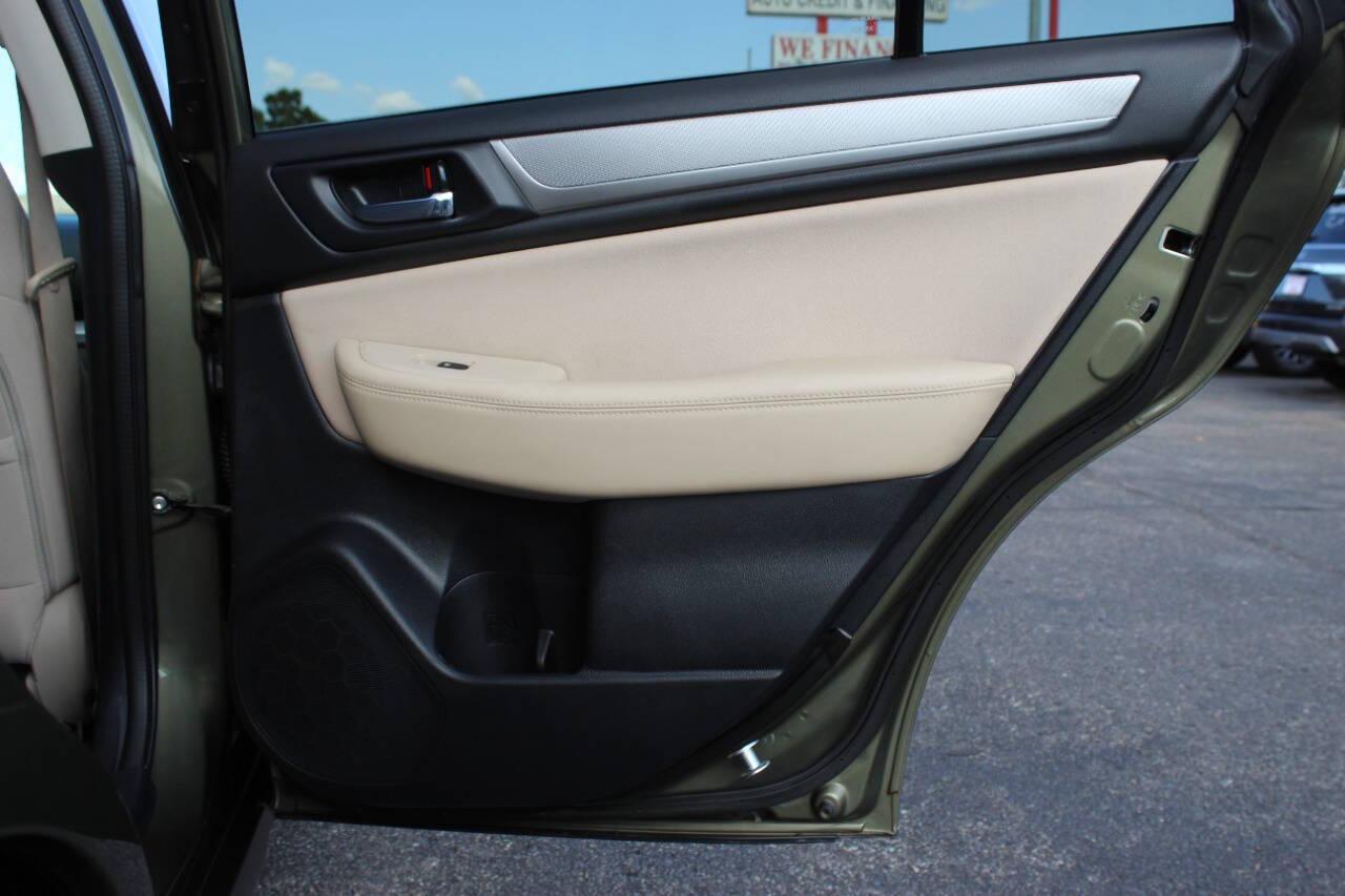 2019 Green Subaru Outback 2.5i Premium (4S4BSAHC8K3) with an 2.5L H4 DOHC 16V engine, CVT transmission, located at 4301 NW 39th , Oklahoma City, OK, 73112, (405) 949-5600, 35.512135, -97.598671 - NO DRIVERS LICENCE -NO FULL COVERAGE INSURANCE - NO CREDIT CHECK. COME ON OVER TO SUPERSPORTS, TAKE A LOOK AND TEST DRIVE. PLEASE GIVE US A CALL AT (405) 949-5600. NO LICENCIA DE CONDUCIR - NO SEGURO DE COBERTURA TOTAL - NO VERIFICACION DE CREDITO. VISITENOS EN SUPERSPORTS, MIRE NUESTRO - Photo#11