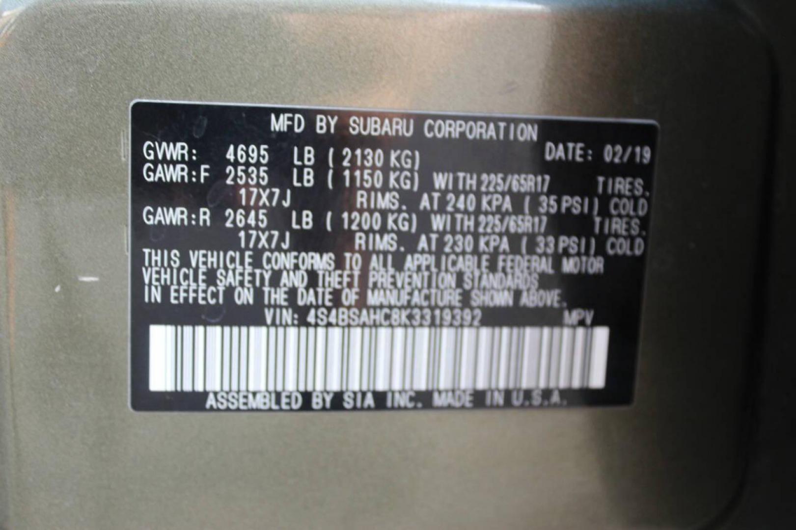 2019 Green Subaru Outback 2.5i Premium (4S4BSAHC8K3) with an 2.5L H4 DOHC 16V engine, CVT transmission, located at 4301 NW 39th , Oklahoma City, OK, 73112, (405) 949-5600, 35.512135, -97.598671 - NO DRIVERS LICENCE -NO FULL COVERAGE INSURANCE - NO CREDIT CHECK. COME ON OVER TO SUPERSPORTS, TAKE A LOOK AND TEST DRIVE. PLEASE GIVE US A CALL AT (405) 949-5600. NO LICENCIA DE CONDUCIR - NO SEGURO DE COBERTURA TOTAL - NO VERIFICACION DE CREDITO. VISITENOS EN SUPERSPORTS, MIRE NUESTRO - Photo#18
