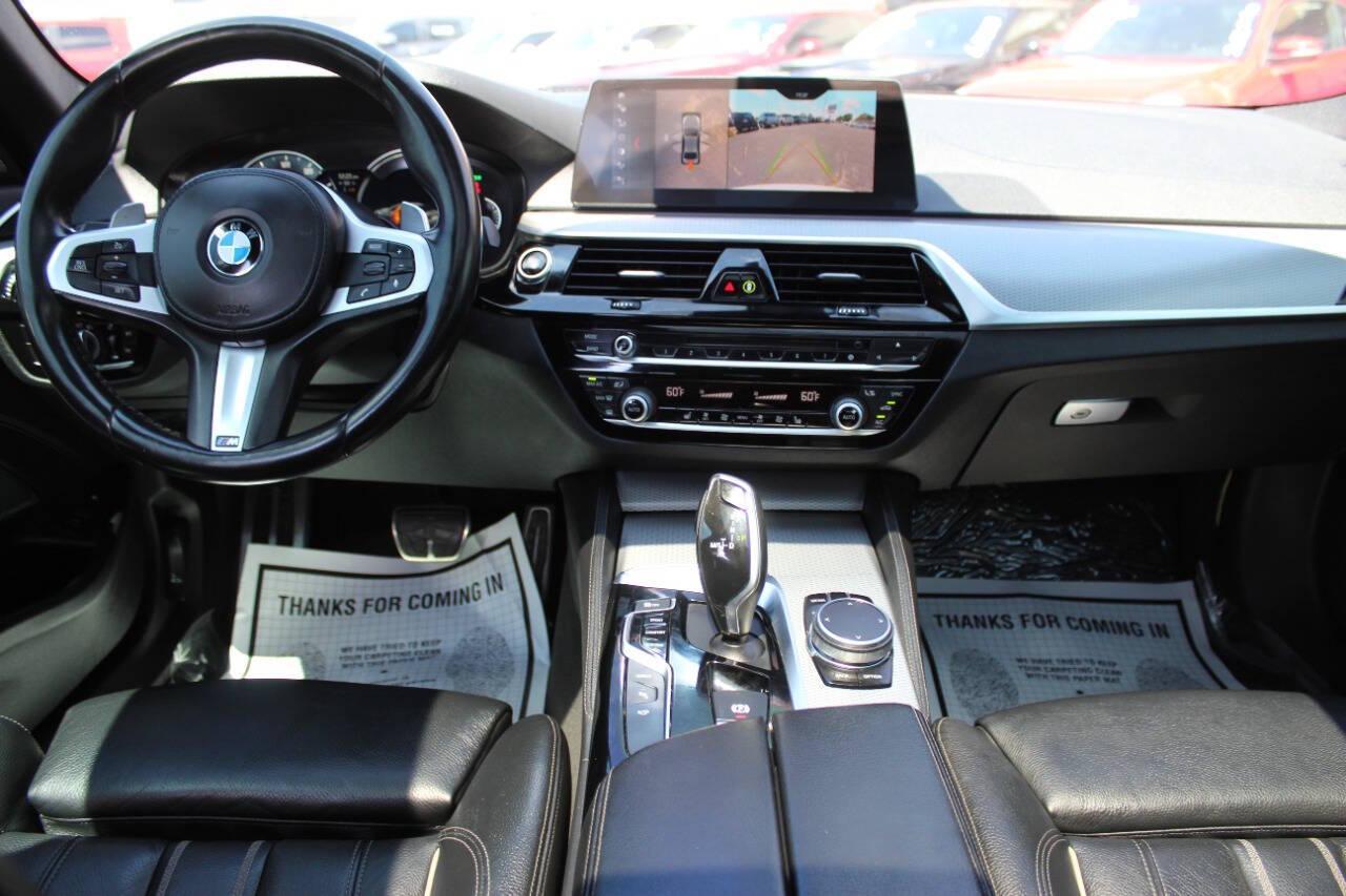 2019 White BMW 5 Series 530e iPerformance (WBAJA9C58KB) with an 2.0L I4 Turbocharger 2.0L I4 engine, Automatic 8-Speed transmission, located at 4301 NW 39th , Oklahoma City, OK, 73112, (405) 949-5600, 35.512135, -97.598671 - NO DRIVERS LICENCE -NO FULL COVERAGE INSURANCE - NO CREDIT CHECK. COME ON OVER TO SUPERSPORTS, TAKE A LOOK AND TEST DRIVE. PLEASE GIVE US A CALL AT (405) 949-5600. NO LICENCIA DE CONDUCIR - NO SEGURO DE COBERTURA TOTAL - NO VERIFICACION DE CREDITO. VISITENOS EN SUPERSPORTS, MIRE NUESTRO - Photo#16