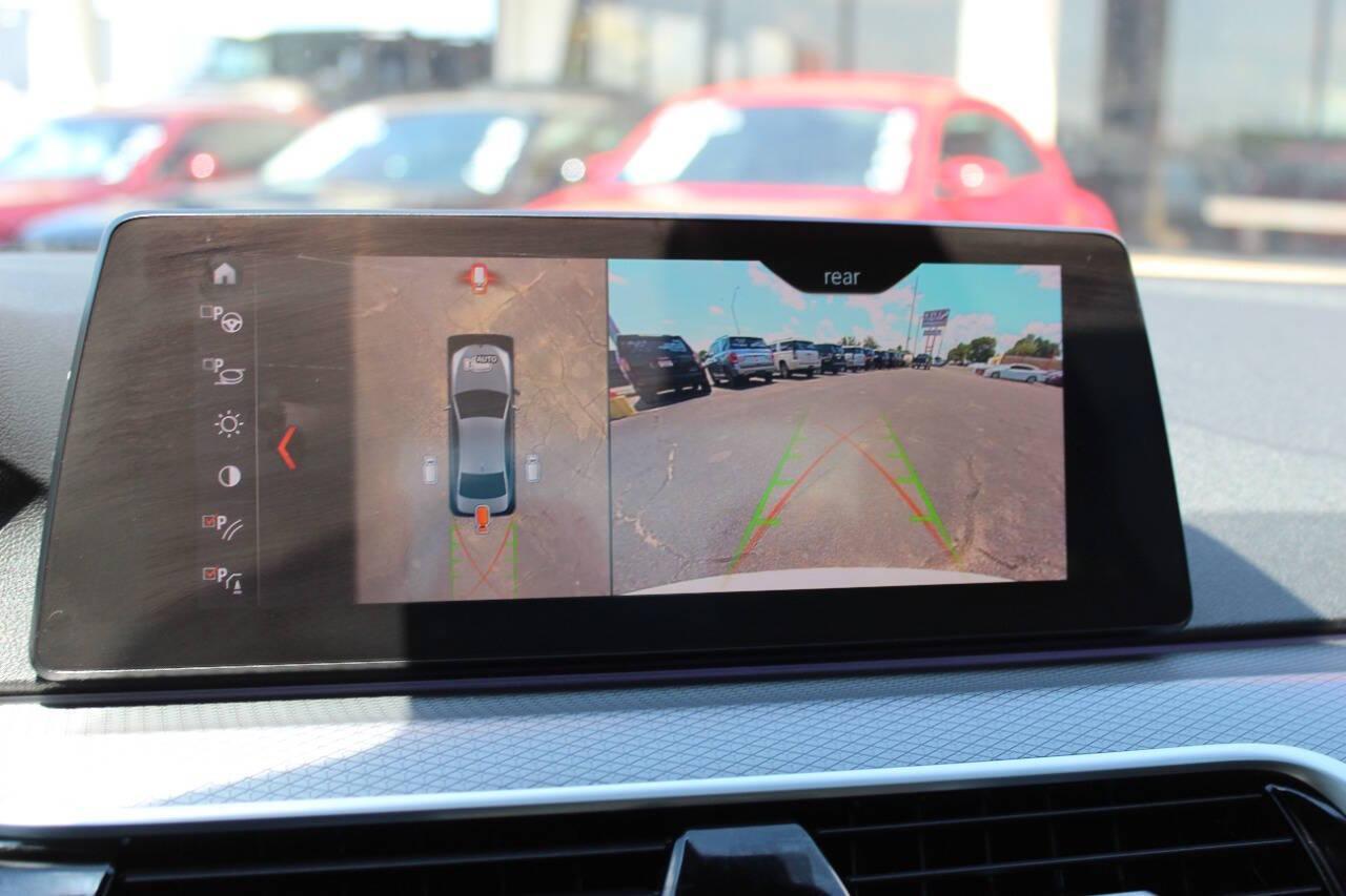 2019 White BMW 5 Series 530e iPerformance (WBAJA9C58KB) with an 2.0L I4 Turbocharger 2.0L I4 engine, Automatic 8-Speed transmission, located at 4301 NW 39th , Oklahoma City, OK, 73112, (405) 949-5600, 35.512135, -97.598671 - NO DRIVERS LICENCE -NO FULL COVERAGE INSURANCE - NO CREDIT CHECK. COME ON OVER TO SUPERSPORTS, TAKE A LOOK AND TEST DRIVE. PLEASE GIVE US A CALL AT (405) 949-5600. NO LICENCIA DE CONDUCIR - NO SEGURO DE COBERTURA TOTAL - NO VERIFICACION DE CREDITO. VISITENOS EN SUPERSPORTS, MIRE NUESTRO - Photo#20