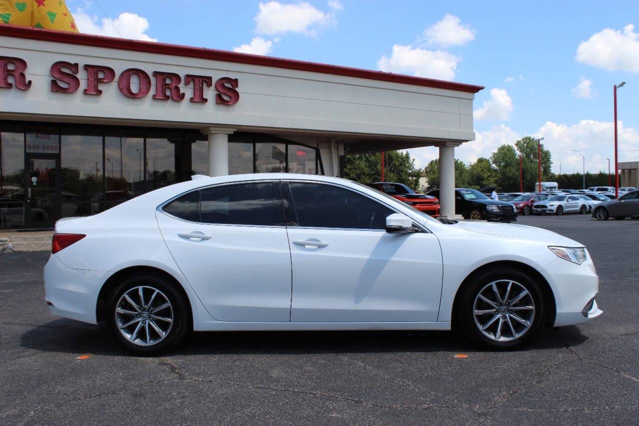 2020 White Acura TLX Base 2.4L (19UUB1F34LA) with an 2.4L L4 DOHC 16V engine, 8A transmission, located at 4301 NW 39th , Oklahoma City, OK, 73112, (405) 949-5600, 35.512135, -97.598671 - NO DRIVERS LICENCE -NO FULL COVERAGE INSURANCE - NO CREDIT CHECK. COME ON OVER TO SUPERSPORTS, TAKE A LOOK AND TEST DRIVE. PLEASE GIVE US A CALL AT (405) 949-5600. NO LICENCIA DE CONDUCIR - NO SEGURO DE COBERTURA TOTAL - NO VERIFICACION DE CREDITO. VISITENOS EN SUPERSPORTS, MIRE NUESTRO - Photo#2
