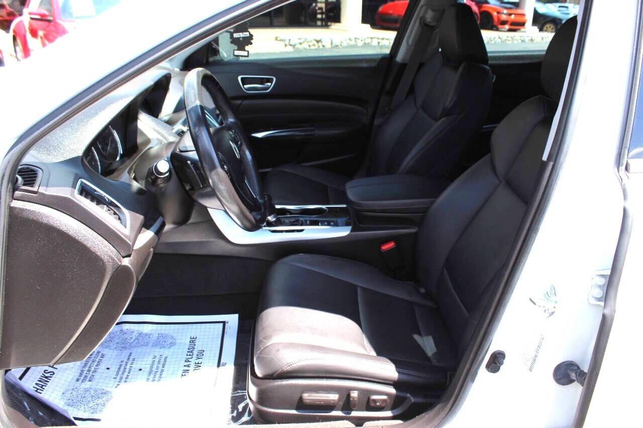 2020 White Acura TLX Base 2.4L (19UUB1F34LA) with an 2.4L L4 DOHC 16V engine, 8A transmission, located at 4301 NW 39th , Oklahoma City, OK, 73112, (405) 949-5600, 35.512135, -97.598671 - NO DRIVERS LICENCE -NO FULL COVERAGE INSURANCE - NO CREDIT CHECK. COME ON OVER TO SUPERSPORTS, TAKE A LOOK AND TEST DRIVE. PLEASE GIVE US A CALL AT (405) 949-5600. NO LICENCIA DE CONDUCIR - NO SEGURO DE COBERTURA TOTAL - NO VERIFICACION DE CREDITO. VISITENOS EN SUPERSPORTS, MIRE NUESTRO - Photo#15