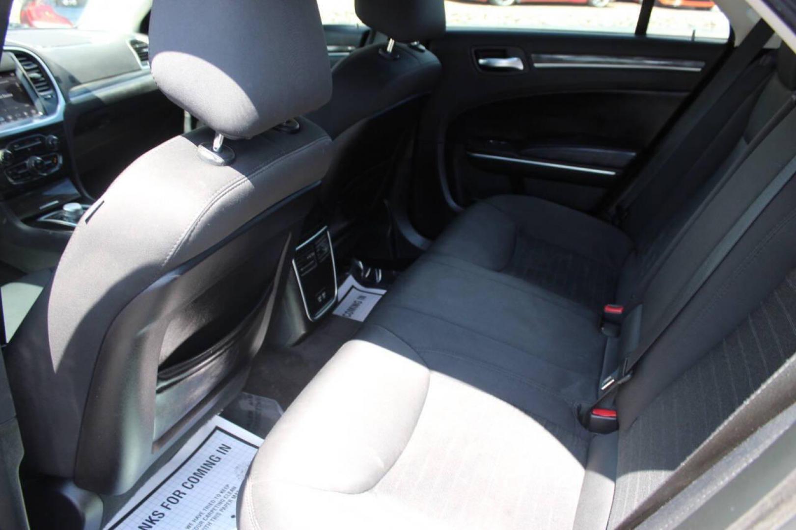 2018 Black Chrysler 300 Limited RWD (2C3CCAAG6JH) with an 3.6L V6 SOHC 24V engine, 8A transmission, located at 4301 NW 39th , Oklahoma City, OK, 73112, (405) 949-5600, 35.512135, -97.598671 - NO DRIVERS LICENCE -NO FULL COVERAGE INSURANCE - NO CREDIT CHECK. COME ON OVER TO SUPERSPORTS, TAKE A LOOK AND TEST DRIVE. PLEASE GIVE US A CALL AT (405) 949-5600. NO LICENCIA DE CONDUCIR - NO SEGURO DE COBERTURA TOTAL - NO VERIFICACION DE CREDITO. VISITENOS EN SUPERSPORTS, MIRE NUESTRO - Photo#12
