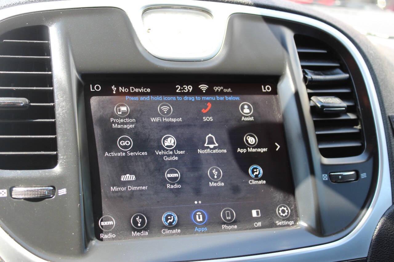 2018 Black Chrysler 300 Limited RWD (2C3CCAAG6JH) with an 3.6L V6 SOHC 24V engine, 8A transmission, located at 4301 NW 39th , Oklahoma City, OK, 73112, (405) 949-5600, 35.512135, -97.598671 - NO DRIVERS LICENCE -NO FULL COVERAGE INSURANCE - NO CREDIT CHECK. COME ON OVER TO SUPERSPORTS, TAKE A LOOK AND TEST DRIVE. PLEASE GIVE US A CALL AT (405) 949-5600. NO LICENCIA DE CONDUCIR - NO SEGURO DE COBERTURA TOTAL - NO VERIFICACION DE CREDITO. VISITENOS EN SUPERSPORTS, MIRE NUESTRO - Photo#20