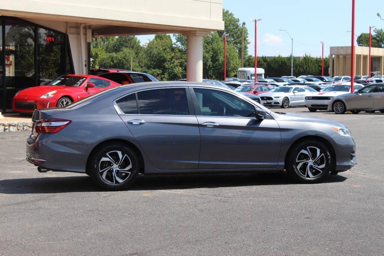 2016 Gray Honda Accord LX Sedan CVT (1HGCR2F3XGA) with an 2.4L L4 DOHC 16V engine, CVT transmission, located at 4301 NW 39th , Oklahoma City, OK, 73112, (405) 949-5600, 35.512135, -97.598671 - NO DRIVERS LICENCE -NO FULL COVERAGE INSURANCE - NO CREDIT CHECK. COME ON OVER TO SUPERSPORTS, TAKE A LOOK AND TEST DRIVE. PLEASE GIVE US A CALL AT (405) 949-5600. NO LICENCIA DE CONDUCIR - NO SEGURO DE COBERTURA TOTAL - NO VERIFICACION DE CREDITO. VISITENOS EN SUPERSPORTS, MIRE NUESTRO - Photo#2