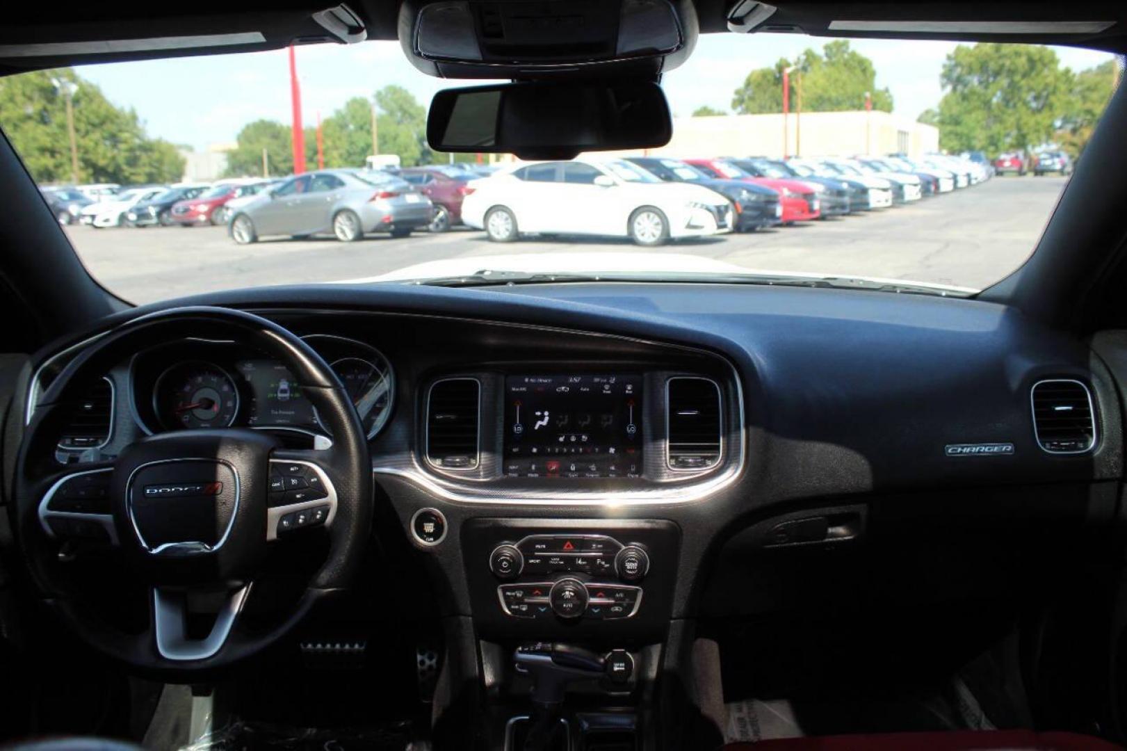 2018 White Dodge Charger SRT 392 (2C3CDXGJ8JH) with an 6.4L V8 OHV 16V engine, 5A transmission, located at 4301 NW 39th , Oklahoma City, OK, 73112, (405) 949-5600, 35.512135, -97.598671 - NO DRIVERS LICENCE -NO FULL COVERAGE INSURANCE - NO CREDIT CHECK. COME ON OVER TO SUPERSPORTS, TAKE A LOOK AND TEST DRIVE. PLEASE GIVE US A CALL AT (405) 949-5600. NO LICENCIA DE CONDUCIR - NO SEGURO DE COBERTURA TOTAL - NO VERIFICACION DE CREDITO. VISITENOS EN SUPERSPORTS, MIRE NUESTRO - Photo#24