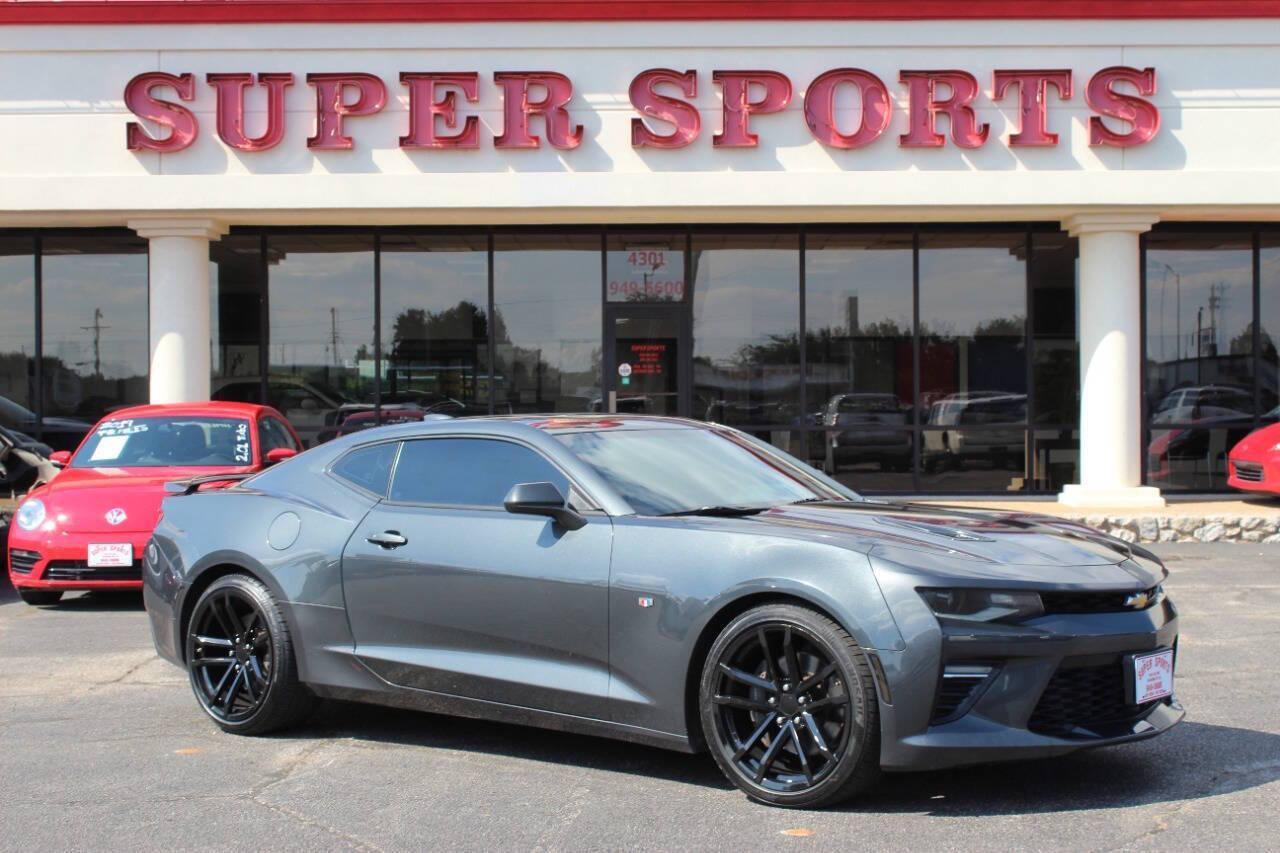 2018 Gray Chevrolet Camaro 1SS Coupe (1G1FF1R75J0) with an 6.2L V8 OHV 16V engine, 6A transmission, located at 4301 NW 39th , Oklahoma City, OK, 73112, (405) 949-5600, 35.512135, -97.598671 - NO DRIVERS LICENCE NO-FULL COVERAGE INSURANCE-NO CREDIT CHECK. COME ON OVER TO SUPERSPORTS AND TAKE A LOOK AND TEST DRIVE PLEASE GIVE US A CALL AT (405) 949-5600. NO LICENSIA DE MANEJAR- NO SEGURO DE COBERTURA TOTAL- NO VERIFICACCION DE CREDITO. POR FAVOR VENGAN A SUPERSPORTS, ECHE UN VI - Photo#0
