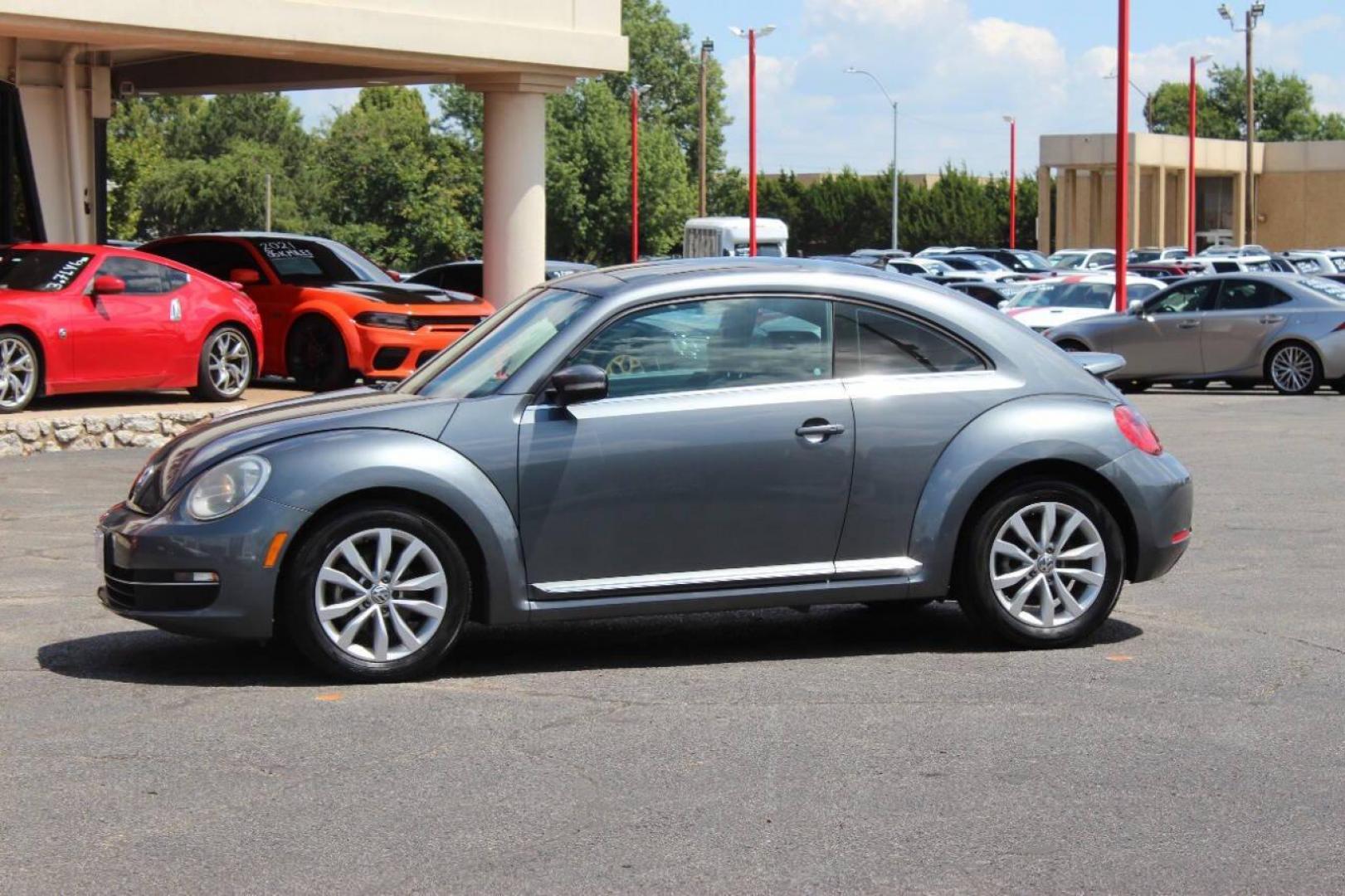 2014 Gray Volkswagen Beetle 2.0T Turbo (3VWJL7ATXEM) with an 2.0L L4 DOHC 16V TURBO DIESEL engine, 6-Speed Manual transmission, located at 4301 NW 39th , Oklahoma City, OK, 73112, (405) 949-5600, 35.512135, -97.598671 - NO DRIVERS LICENCE -NO FULL COVERAGE INSURANCE - NO CREDIT CHECK. COME ON OVER TO SUPERSPORTS, TAKE A LOOK AND TEST DRIVE. PLEASE GIVE US A CALL AT (405) 949-5600. NO LICENCIA DE CONDUCIR - NO SEGURO DE COBERTURA TOTAL - NO VERIFICACION DE CREDITO. VISITENOS EN SUPERSPORTS, MIRE NUESTRO - Photo#4
