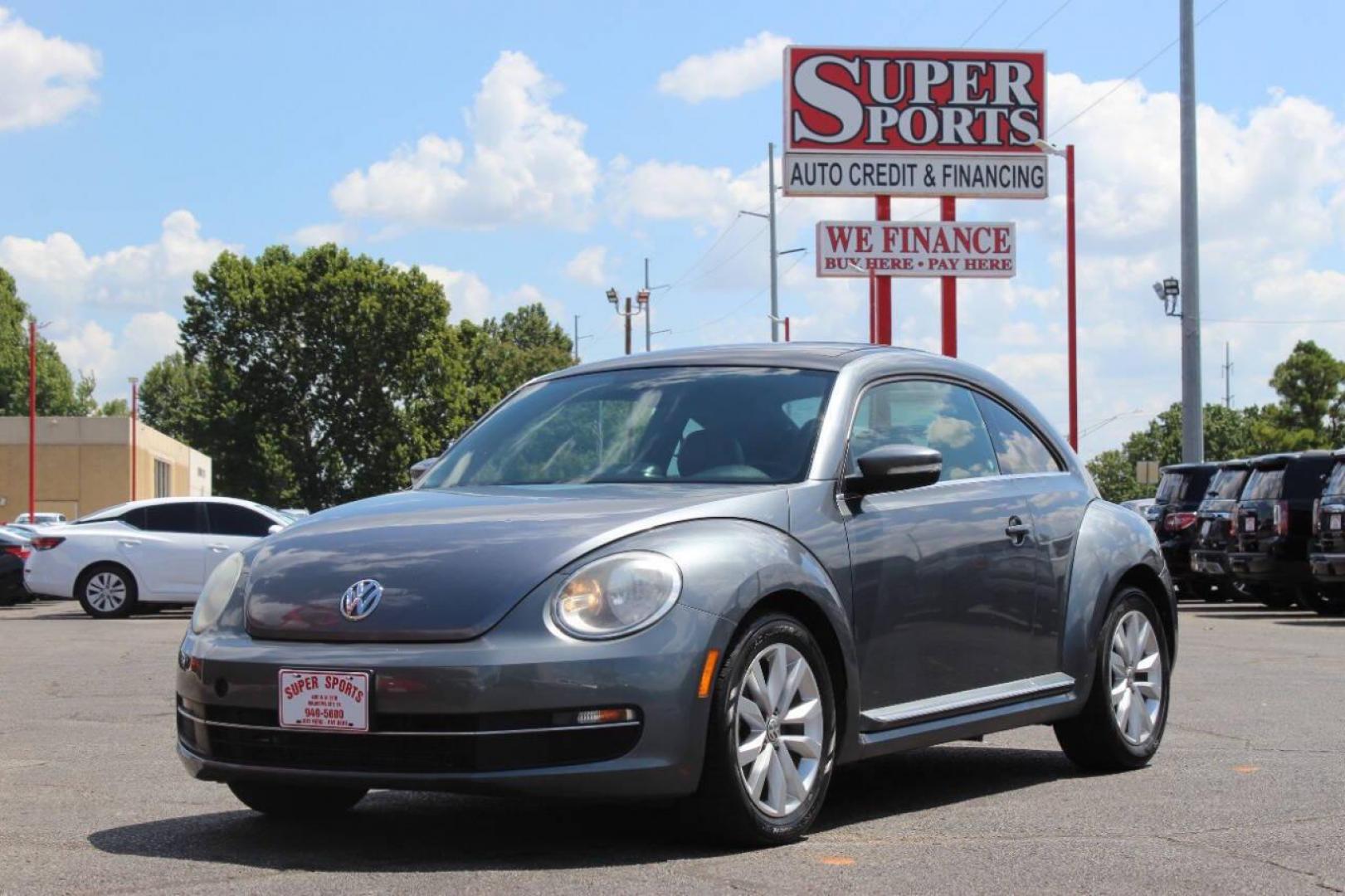 2014 Gray Volkswagen Beetle 2.0T Turbo (3VWJL7ATXEM) with an 2.0L L4 DOHC 16V TURBO DIESEL engine, 6-Speed Manual transmission, located at 4301 NW 39th , Oklahoma City, OK, 73112, (405) 949-5600, 35.512135, -97.598671 - NO DRIVERS LICENCE -NO FULL COVERAGE INSURANCE - NO CREDIT CHECK. COME ON OVER TO SUPERSPORTS, TAKE A LOOK AND TEST DRIVE. PLEASE GIVE US A CALL AT (405) 949-5600. NO LICENCIA DE CONDUCIR - NO SEGURO DE COBERTURA TOTAL - NO VERIFICACION DE CREDITO. VISITENOS EN SUPERSPORTS, MIRE NUESTRO - Photo#5