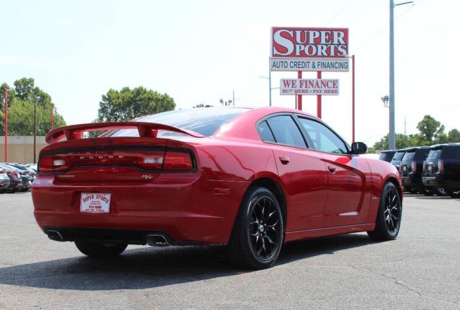 2012 Red Dodge Charger R/T (2C3CDXCT4CH) with an 5.7L V8 OHV 16V engine, 5-Speed Automatic transmission, located at 4301 NW 39th , Oklahoma City, OK, 73112, (405) 949-5600, 35.512135, -97.598671 - NO DRIVERS LICENCE -NO FULL COVERAGE INSURANCE - NO CREDIT CHECK. COME ON OVER TO SUPERSPORTS, TAKE A LOOK AND TEST DRIVE. PLEASE GIVE US A CALL AT (405) 949-5600. NO LICENCIA DE CONDUCIR - NO SEGURO DE COBERTURA TOTAL - NO VERIFICACION DE CREDITO. VISITENOS EN SUPERSPORTS, MIRE NUESTRO - Photo#3