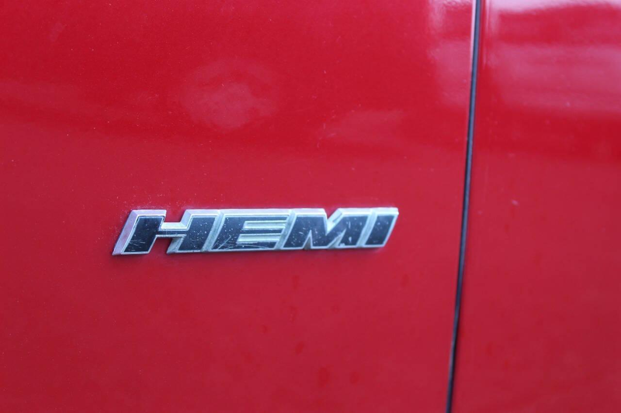 2012 Red Dodge Charger R/T (2C3CDXCT4CH) with an 5.7L V8 5.7L V8 engine, Automatic 5-Speed transmission, located at 4301 NW 39th , Oklahoma City, OK, 73112, (405) 949-5600, 35.512135, -97.598671 - NO DRIVERS LICENCE -NO FULL COVERAGE INSURANCE - NO CREDIT CHECK. COME ON OVER TO SUPERSPORTS, TAKE A LOOK AND TEST DRIVE. PLEASE GIVE US A CALL AT (405) 949-5600. NO LICENCIA DE CONDUCIR - NO SEGURO DE COBERTURA TOTAL - NO VERIFICACION DE CREDITO. VISITENOS EN SUPERSPORTS, MIRE NUESTRO - Photo#22