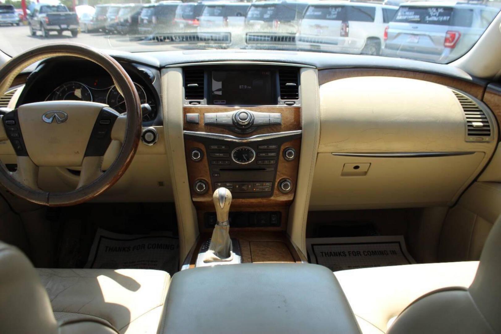 2011 White Infiniti QX56 4WD (JN8AZ2NE6B9) with an 5.6L V8 DOHC 32V engine, 5-Speed Automatic transmission, located at 4301 NW 39th , Oklahoma City, OK, 73112, (405) 949-5600, 35.512135, -97.598671 - NO DRIVERS LICENCE -NO FULL COVERAGE INSURANCE - NO CREDIT CHECK. COME ON OVER TO SUPERSPORTS, TAKE A LOOK AND TEST DRIVE. PLEASE GIVE US A CALL AT (405) 949-5600. NO LICENCIA DE CONDUCIR - NO SEGURO DE COBERTURA TOTAL - NO VERIFICACION DE CREDITO. VISITENOS EN SUPERSPORTS, MIRE NUESTRO - Photo#19