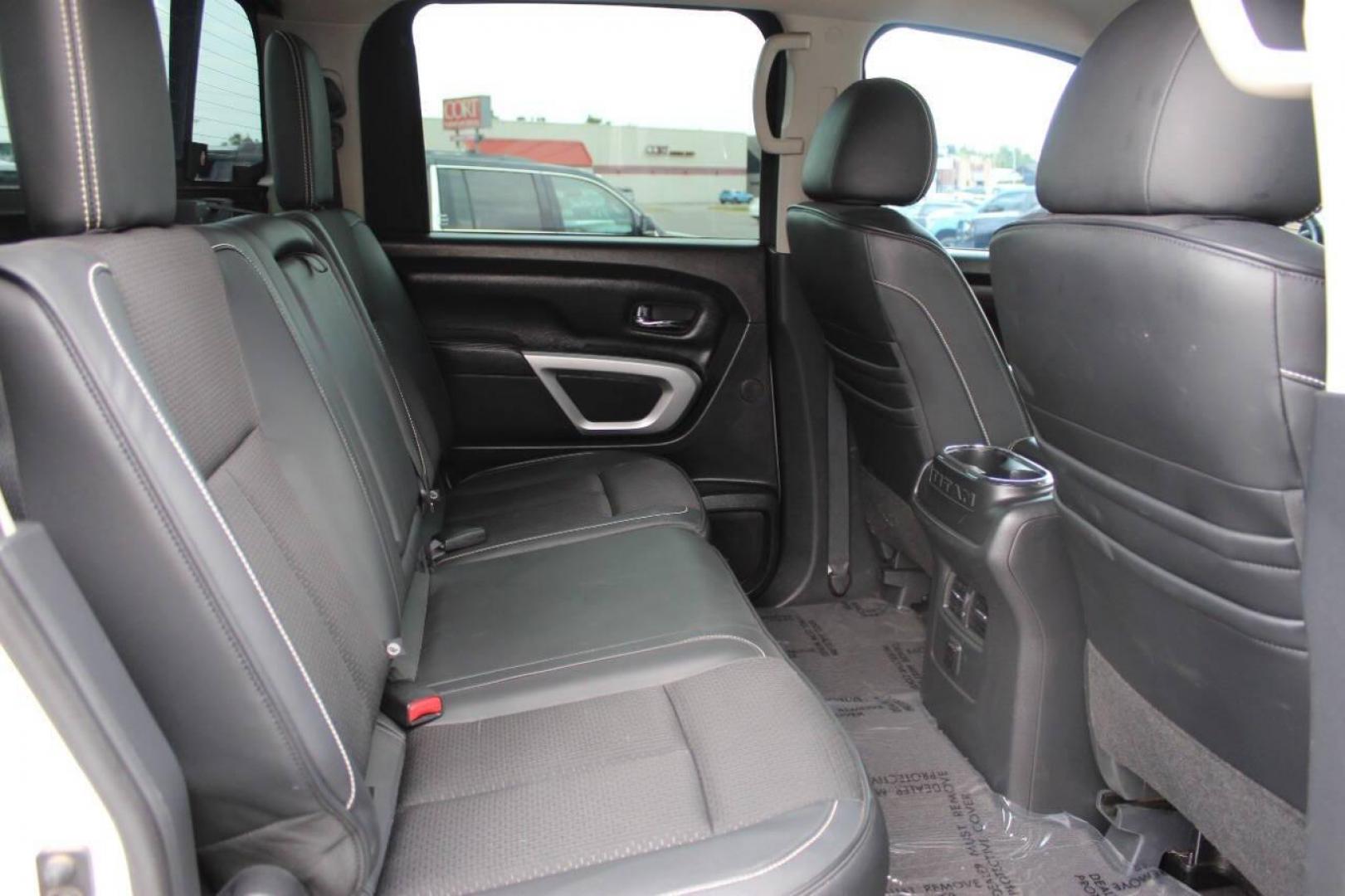 2017 White Nissan Titan Platinum Reserve Crew Cab 4WD (1N6AA1E58HN) with an 5.6L V8 DOHC 32V engine, 6A transmission, located at 4301 NW 39th , Oklahoma City, OK, 73112, (405) 949-5600, 35.512135, -97.598671 - Photo#10