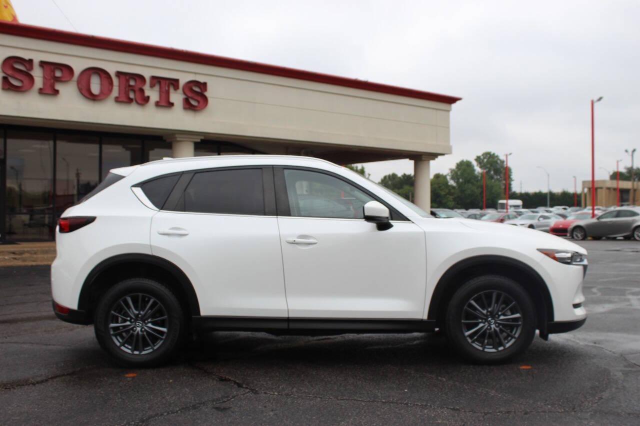 2020 White Mazda CX-5 Touring (JM3KFACM0L0) with an 2.5L L4 DOHC 16V engine, 6A transmission, located at 4301 NW 39th , Oklahoma City, OK, 73112, (405) 949-5600, 35.512135, -97.598671 - NO DRIVERS LICENCE -NO FULL COVERAGE INSURANCE - NO CREDIT CHECK. COME ON OVER TO SUPERSPORTS, TAKE A LOOK AND TEST DRIVE. PLEASE GIVE US A CALL AT (405) 949-5600. NO LICENCIA DE CONDUCIR - NO SEGURO DE COBERTURA TOTAL - NO VERIFICACION DE CREDITO. VISITENOS EN SUPERSPORTS, MIRE NUESTRO - Photo#2