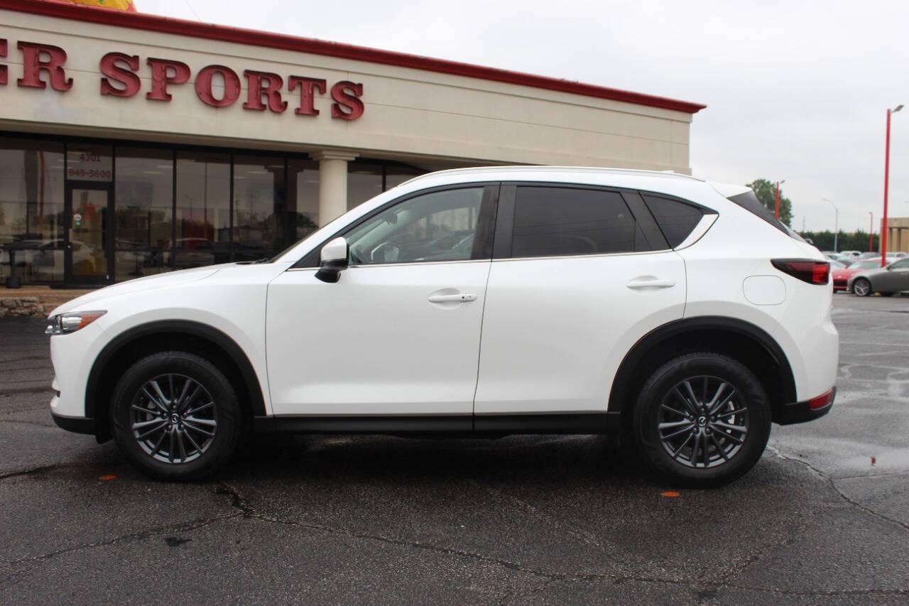 2020 White Mazda CX-5 Touring (JM3KFACM0L0) with an 2.5L L4 DOHC 16V engine, 6A transmission, located at 4301 NW 39th , Oklahoma City, OK, 73112, (405) 949-5600, 35.512135, -97.598671 - NO DRIVERS LICENCE -NO FULL COVERAGE INSURANCE - NO CREDIT CHECK. COME ON OVER TO SUPERSPORTS, TAKE A LOOK AND TEST DRIVE. PLEASE GIVE US A CALL AT (405) 949-5600. NO LICENCIA DE CONDUCIR - NO SEGURO DE COBERTURA TOTAL - NO VERIFICACION DE CREDITO. VISITENOS EN SUPERSPORTS, MIRE NUESTRO - Photo#5
