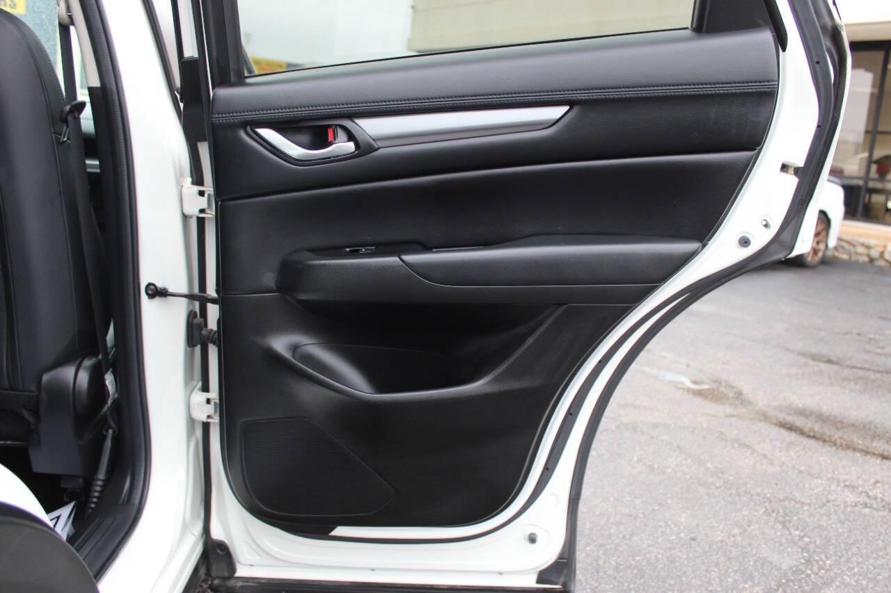 2020 White Mazda CX-5 Touring (JM3KFACM0L0) with an 2.5L L4 DOHC 16V engine, 6A transmission, located at 4301 NW 39th , Oklahoma City, OK, 73112, (405) 949-5600, 35.512135, -97.598671 - NO DRIVERS LICENCE -NO FULL COVERAGE INSURANCE - NO CREDIT CHECK. COME ON OVER TO SUPERSPORTS, TAKE A LOOK AND TEST DRIVE. PLEASE GIVE US A CALL AT (405) 949-5600. NO LICENCIA DE CONDUCIR - NO SEGURO DE COBERTURA TOTAL - NO VERIFICACION DE CREDITO. VISITENOS EN SUPERSPORTS, MIRE NUESTRO - Photo#11