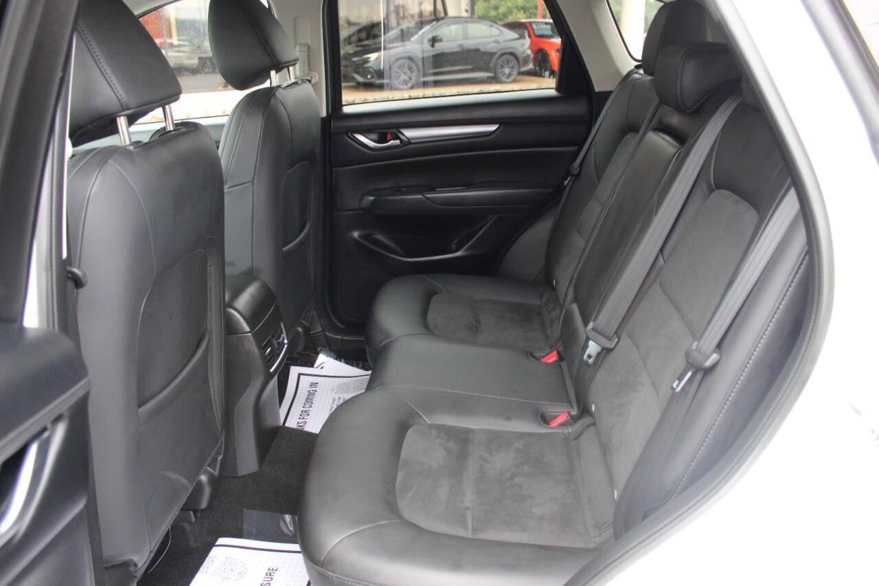 2020 White Mazda CX-5 Touring (JM3KFACM0L0) with an 2.5L L4 DOHC 16V engine, 6A transmission, located at 4301 NW 39th , Oklahoma City, OK, 73112, (405) 949-5600, 35.512135, -97.598671 - NO DRIVERS LICENCE -NO FULL COVERAGE INSURANCE - NO CREDIT CHECK. COME ON OVER TO SUPERSPORTS, TAKE A LOOK AND TEST DRIVE. PLEASE GIVE US A CALL AT (405) 949-5600. NO LICENCIA DE CONDUCIR - NO SEGURO DE COBERTURA TOTAL - NO VERIFICACION DE CREDITO. VISITENOS EN SUPERSPORTS, MIRE NUESTRO - Photo#13