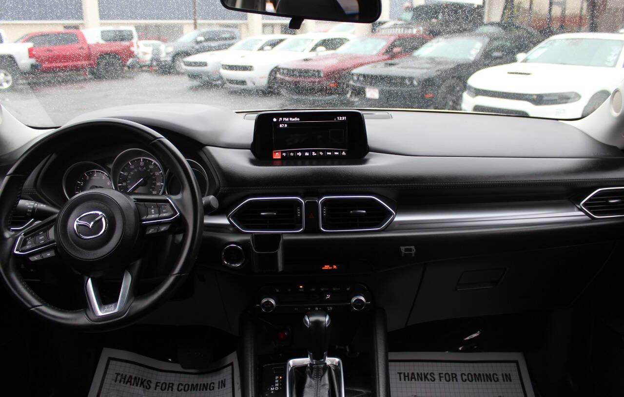 2020 White Mazda CX-5 Touring (JM3KFACM0L0) with an 2.5L L4 DOHC 16V engine, 6A transmission, located at 4301 NW 39th , Oklahoma City, OK, 73112, (405) 949-5600, 35.512135, -97.598671 - NO DRIVERS LICENCE -NO FULL COVERAGE INSURANCE - NO CREDIT CHECK. COME ON OVER TO SUPERSPORTS, TAKE A LOOK AND TEST DRIVE. PLEASE GIVE US A CALL AT (405) 949-5600. NO LICENCIA DE CONDUCIR - NO SEGURO DE COBERTURA TOTAL - NO VERIFICACION DE CREDITO. VISITENOS EN SUPERSPORTS, MIRE NUESTRO - Photo#17