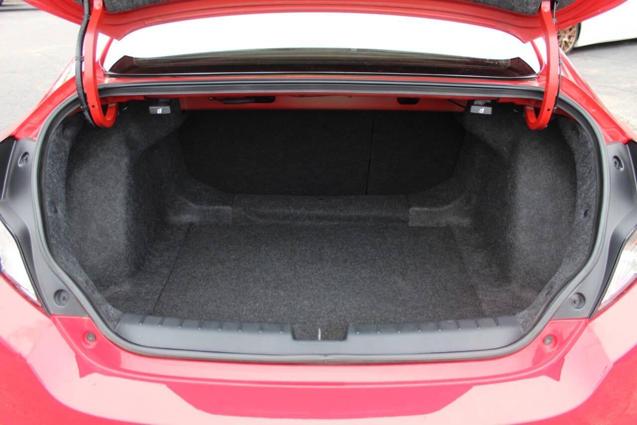 2016 Red Honda Civic LX-P Coupe CVT (2HGFC4B02GH) with an 2.0L L4 DOHC 16V engine, CVT transmission, located at 4301 NW 39th , Oklahoma City, OK, 73112, (405) 949-5600, 35.512135, -97.598671 - NO DRIVERS LICENCE -NO FULL COVERAGE INSURANCE - NO CREDIT CHECK. COME ON OVER TO SUPERSPORTS, TAKE A LOOK AND TEST DRIVE. PLEASE GIVE US A CALL AT (405) 949-5600. NO LICENCIA DE CONDUCIR - NO SEGURO DE COBERTURA TOTAL - NO VERIFICACION DE CREDITO. VISITENOS EN SUPERSPORTS, MIRE NUESTRO - Photo#11