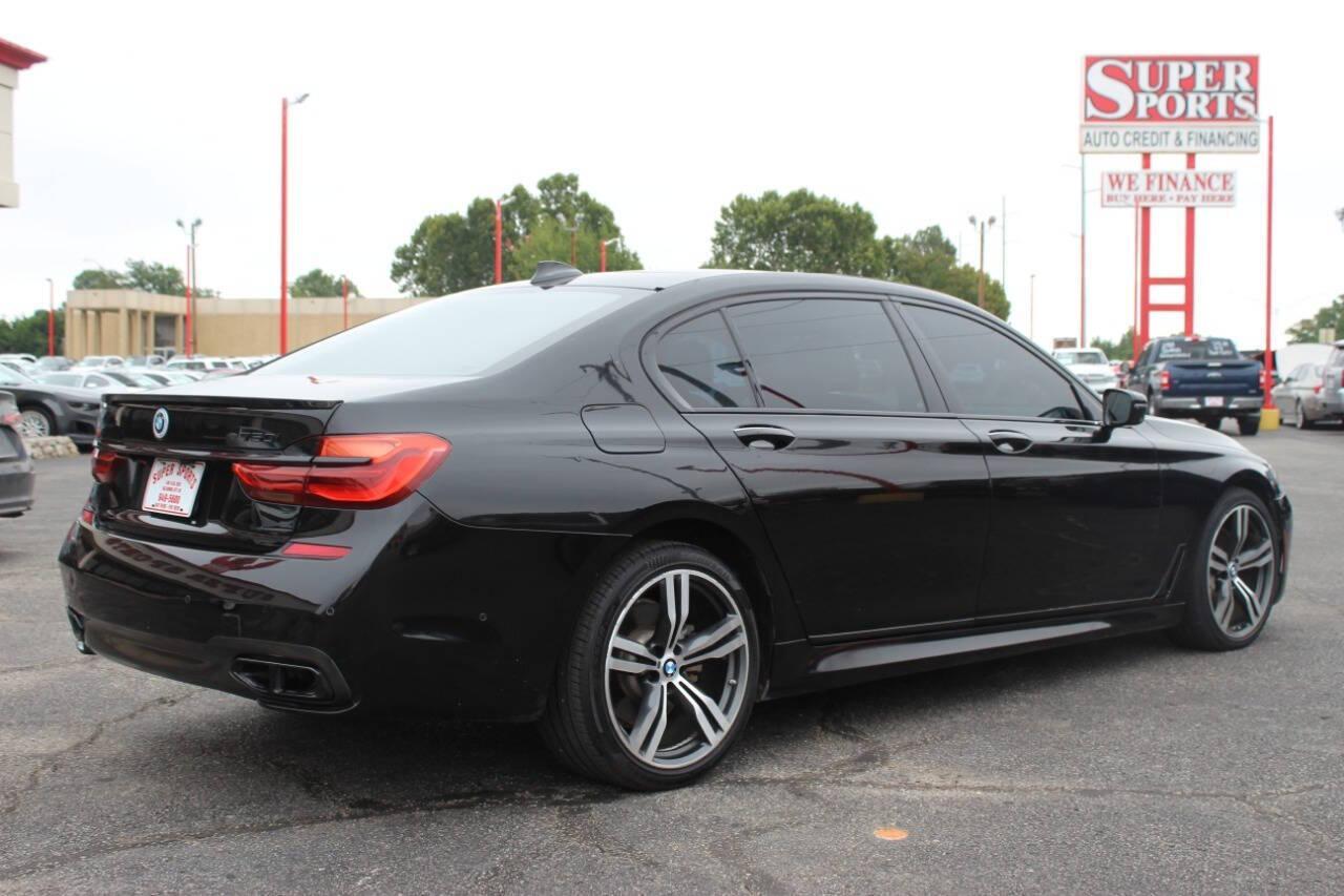 2019 Black BMW 7-Series 750i (WBA7F0C59KG) with an 4.8L V8 DOHC 32V engine, 8A transmission, located at 4301 NW 39th , Oklahoma City, OK, 73112, (405) 949-5600, 35.512135, -97.598671 - NO DRIVERS LICENCE NO-FULL COVERAGE INSURANCE-NO CREDIT CHECK. COME ON OVER TO SUPERSPORTS AND TAKE A LOOK AND TEST DRIVE. PLEASE GIVE US A CALL AT (405) 949-5600. NO LICENSIA DE MANEJAR- NO SEGURO DE COBERTURA TOTAL- NO VERIFICACCION DE CREDITO. POR FAVOR VENGAN A SUPERSPORTS, ECHE UN - Photo#3