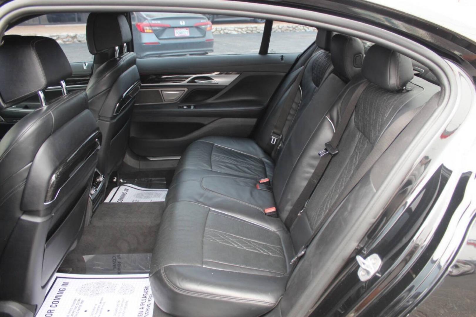 2019 Black BMW 7 Series 750i (WBA7F0C59KG) with an 4.4L V8 Twin Turbocharger 4.4L V8 engine, Automatic 8-Speed transmission, located at 4301 NW 39th , Oklahoma City, OK, 73112, (405) 949-5600, 35.512135, -97.598671- Photo#12