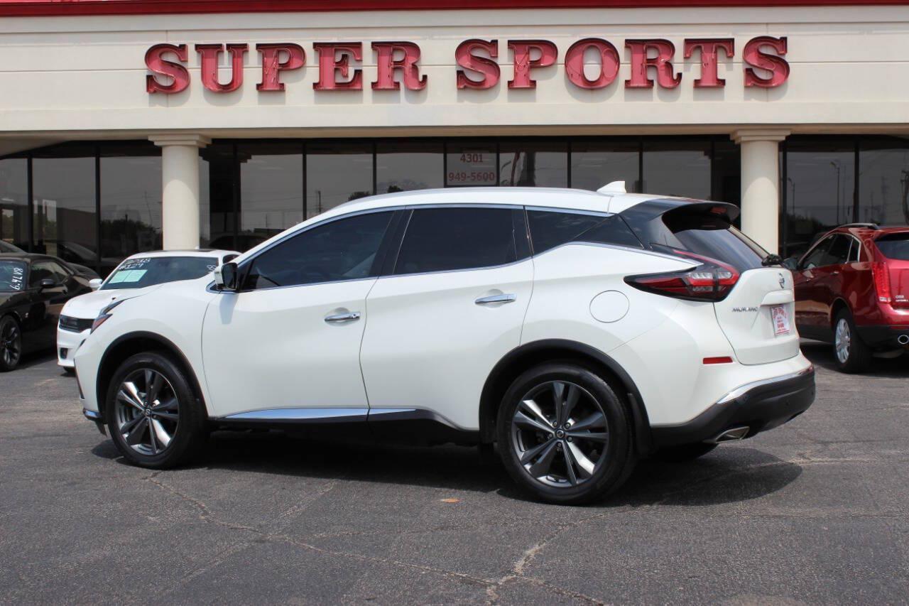2020 White Nissan Murano Platinum AWD (5N1AZ2DS6LN) with an 3.5L V6 3.5L V6 engine, CVT 7-Speed transmission, located at 4301 NW 39th , Oklahoma City, OK, 73112, (405) 949-5600, 35.512135, -97.598671 - Hablamos espaol. SPEND SMART --- BUY FROM SUPER SPORTS. ALL PRICES, DOWN PAYMENTS, PAYMENTS, AND FINANCE TERMS ARE NEGOTIABLE AT THE TIME OF APPROVAL. WE WILL WORK WITH YOU TO FIT YOUR BUDGET. WE WILL EVEN LOWER AND ADJUST THE NUMBERS TO HELP MAKE THE VEHICLE MORE AFFORDABLE FOR YOU.- Photo#4