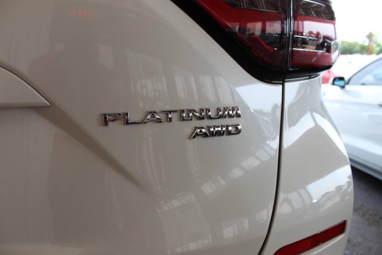 2020 White Nissan Murano Platinum AWD (5N1AZ2DS6LN) with an 3.5L V6 3.5L V6 engine, CVT 7-Speed transmission, located at 4301 NW 39th , Oklahoma City, OK, 73112, (405) 949-5600, 35.512135, -97.598671 - Hablamos espaol. SPEND SMART --- BUY FROM SUPER SPORTS. ALL PRICES, DOWN PAYMENTS, PAYMENTS, AND FINANCE TERMS ARE NEGOTIABLE AT THE TIME OF APPROVAL. WE WILL WORK WITH YOU TO FIT YOUR BUDGET. WE WILL EVEN LOWER AND ADJUST THE NUMBERS TO HELP MAKE THE VEHICLE MORE AFFORDABLE FOR YOU.- Photo#21