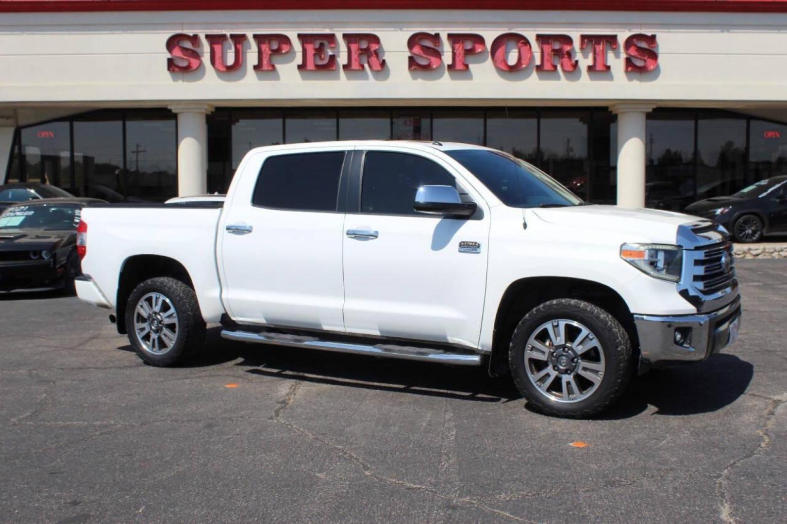 2018 White Toyota Tundra Platinum CrewMax 5.7L FFV 4WD (5TFAW5F12JX) with an 5.7L V8 DOHC 32V engine, 6A transmission, located at 4301 NW 39th , Oklahoma City, OK, 73112, (405) 949-5600, 35.512135, -97.598671 - NO DRIVERS LICENCE -NO FULL COVERAGE INSURANCE - NO CREDIT CHECK. COME ON OVER TO SUPERSPORTS, TAKE A LOOK AND TEST DRIVE. PLEASE GIVE US A CALL AT (405) 949-5600. NO LICENCIA DE CONDUCIR - NO SEGURO DE COBERTURA TOTAL - NO VERIFICACION DE CREDITO. VISITENOS EN SUPERSPORTS, MIRE NUESTRO - Photo#0